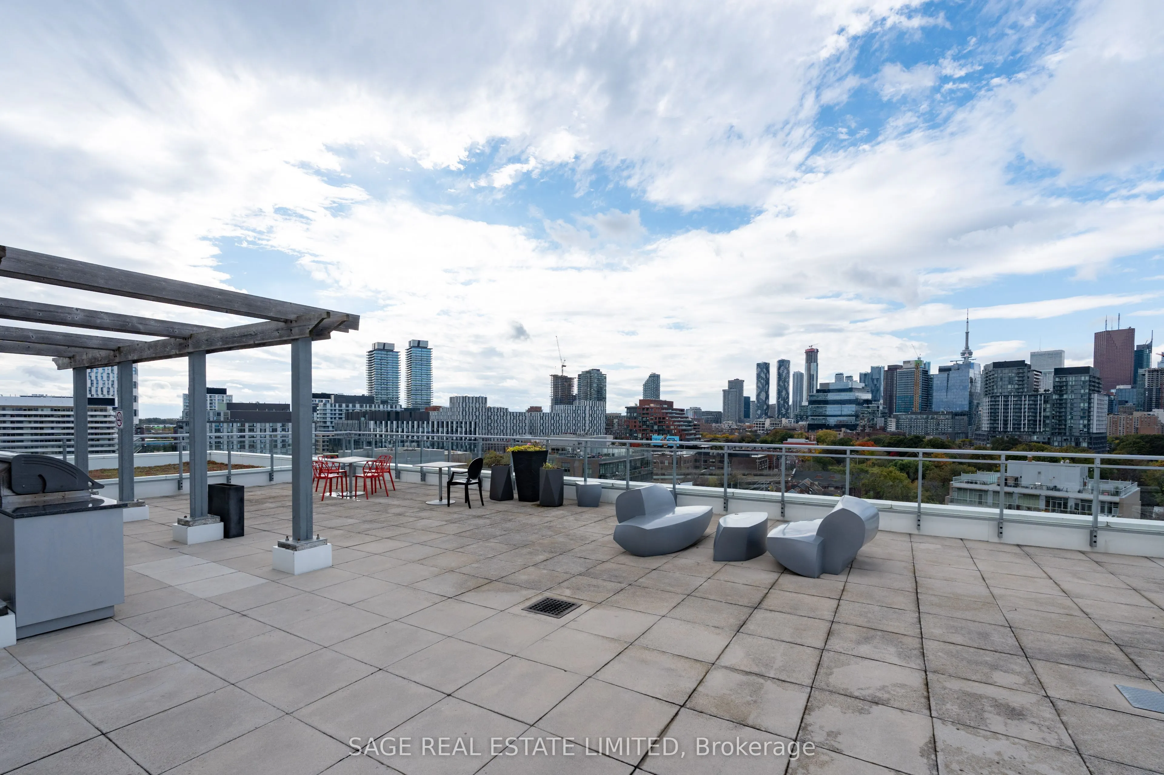 510 King Street E, #511