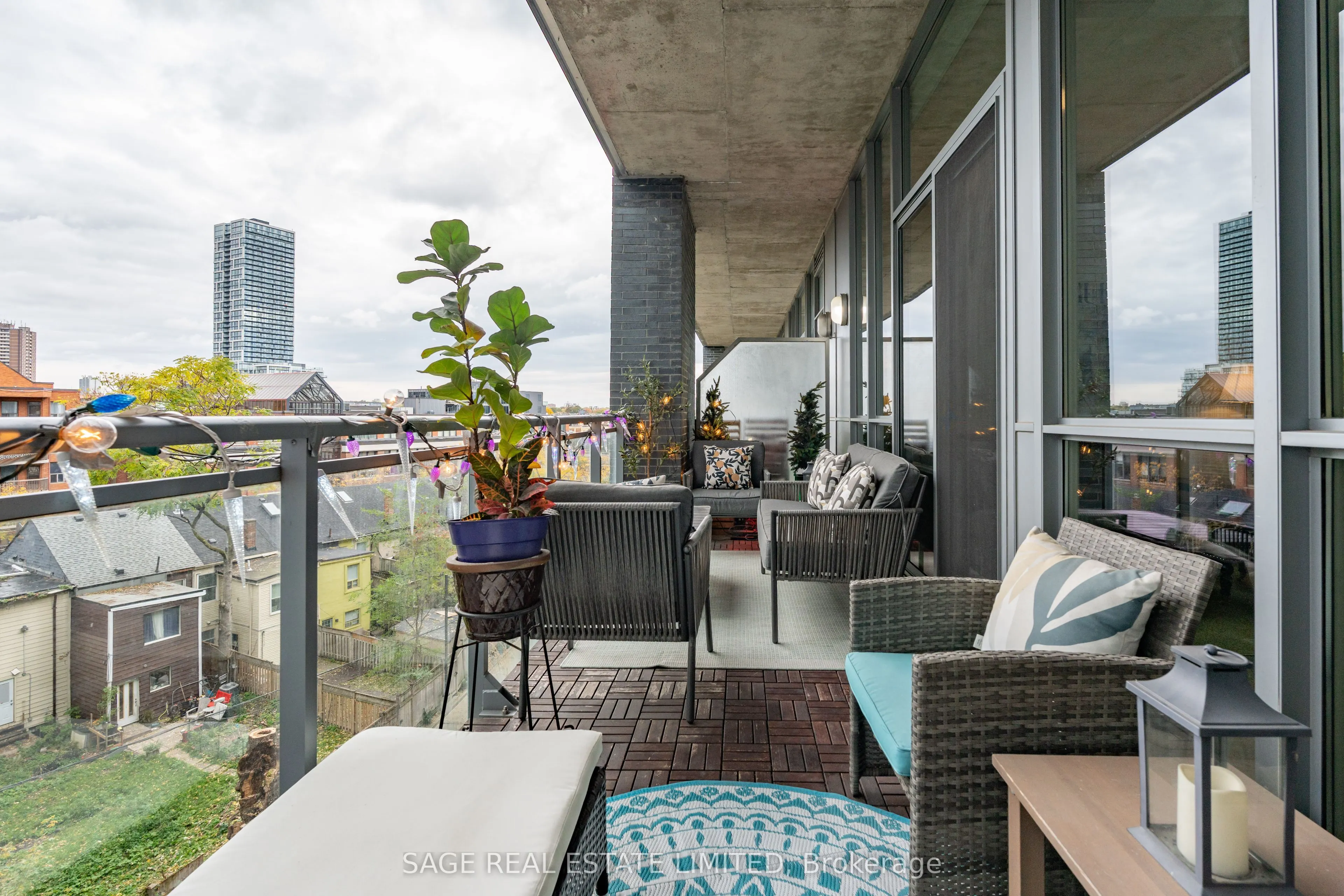 510 King Street E, #511