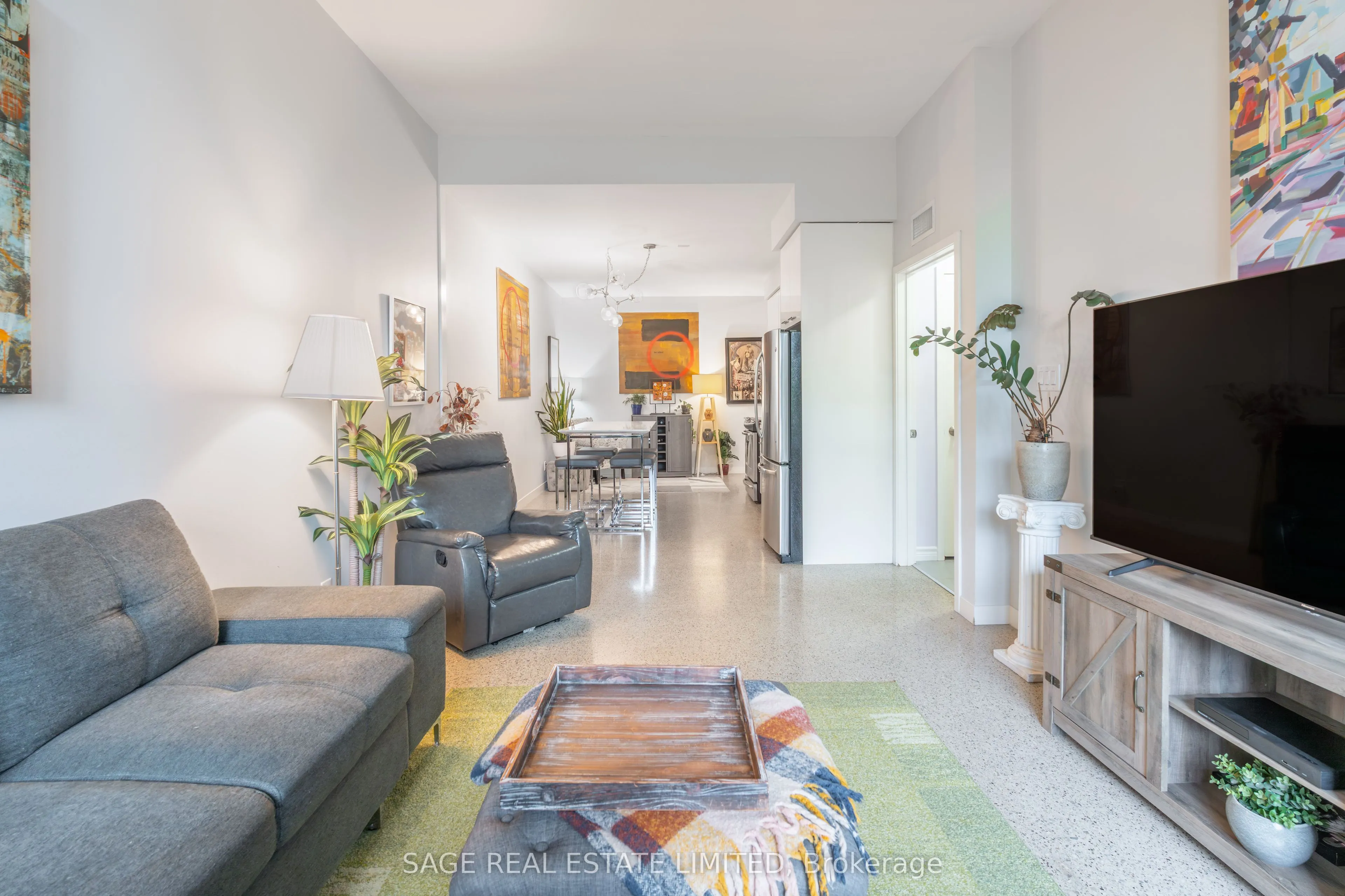 510 King Street E, #511