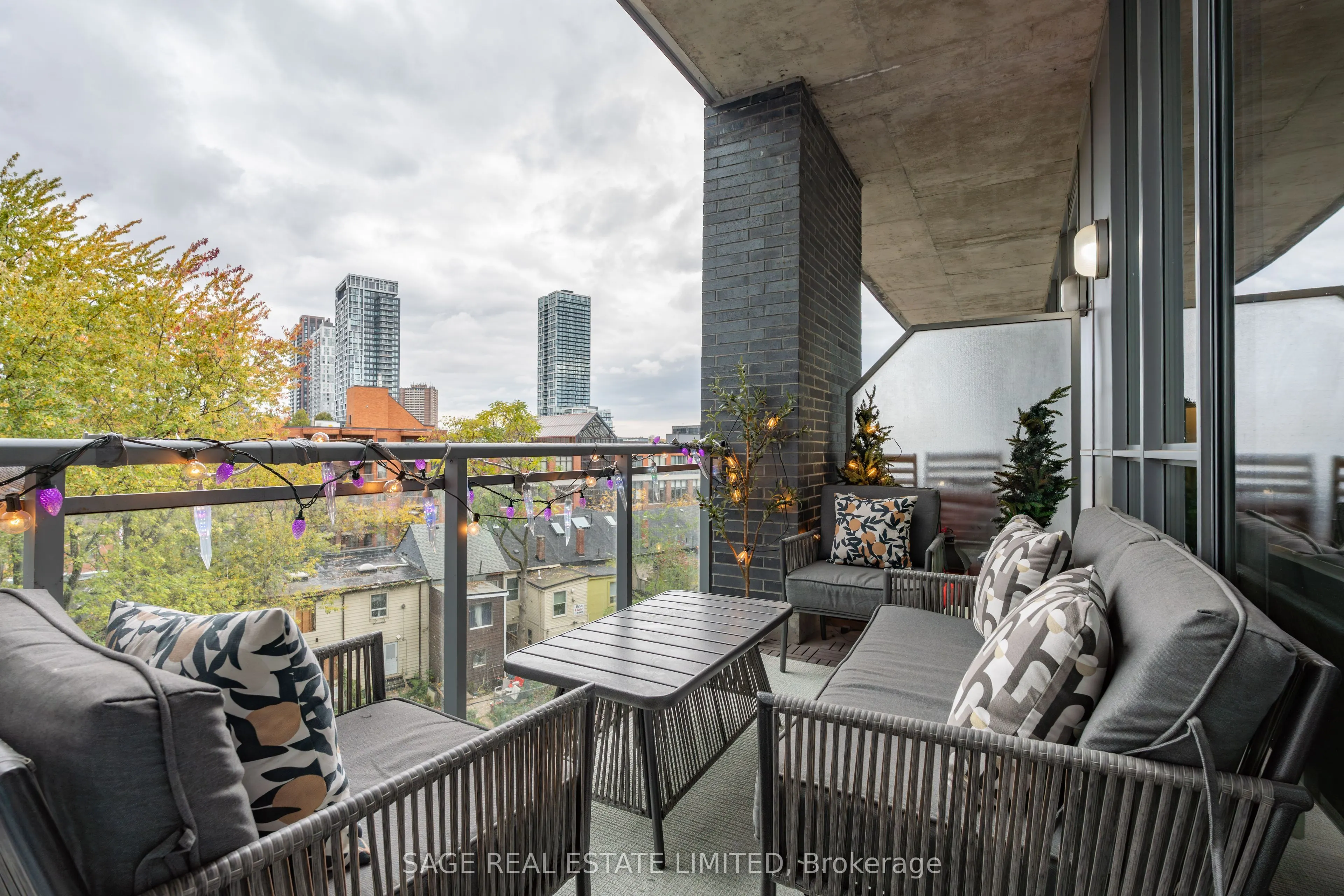 510 King Street E, #511