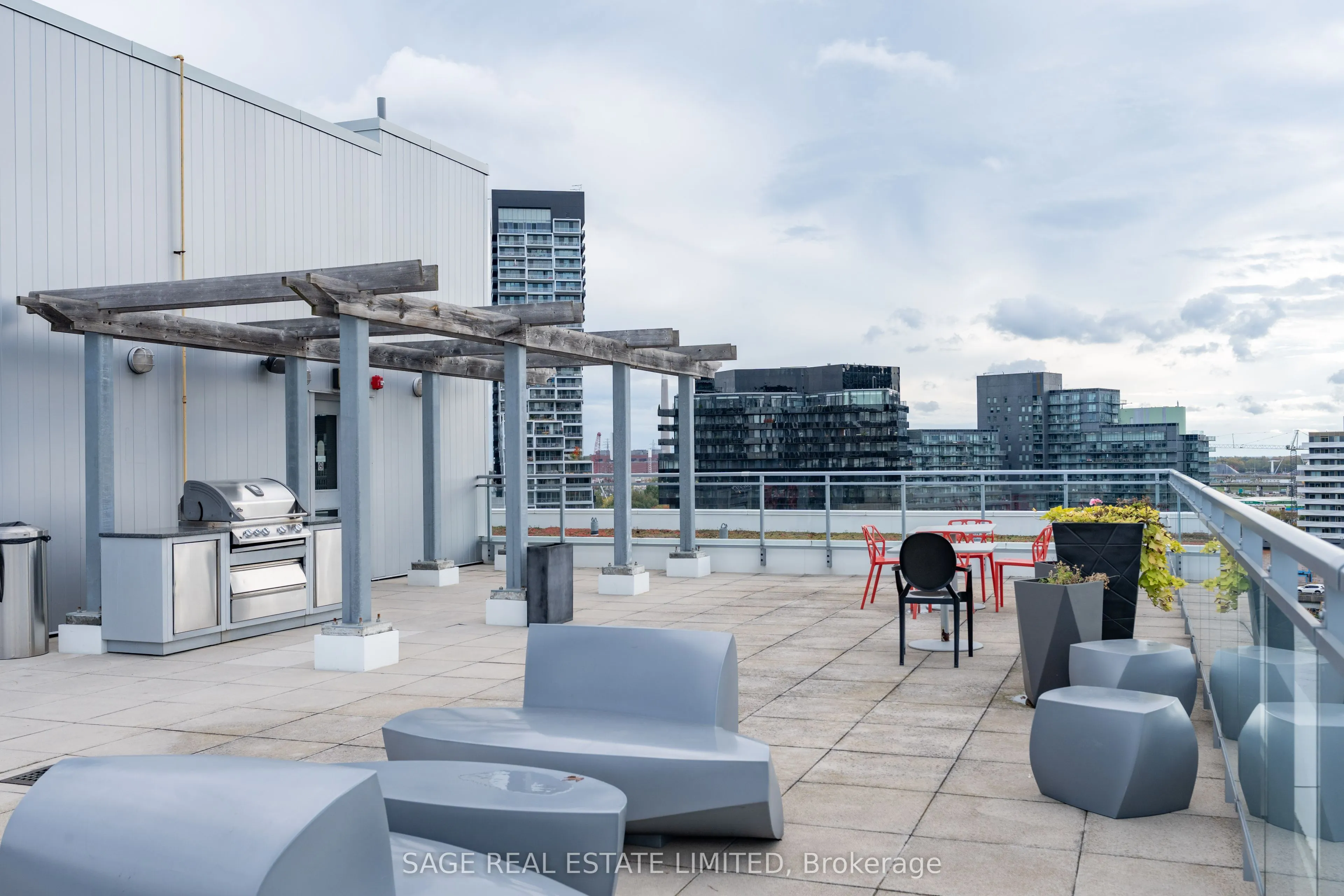 510 King Street E, #511