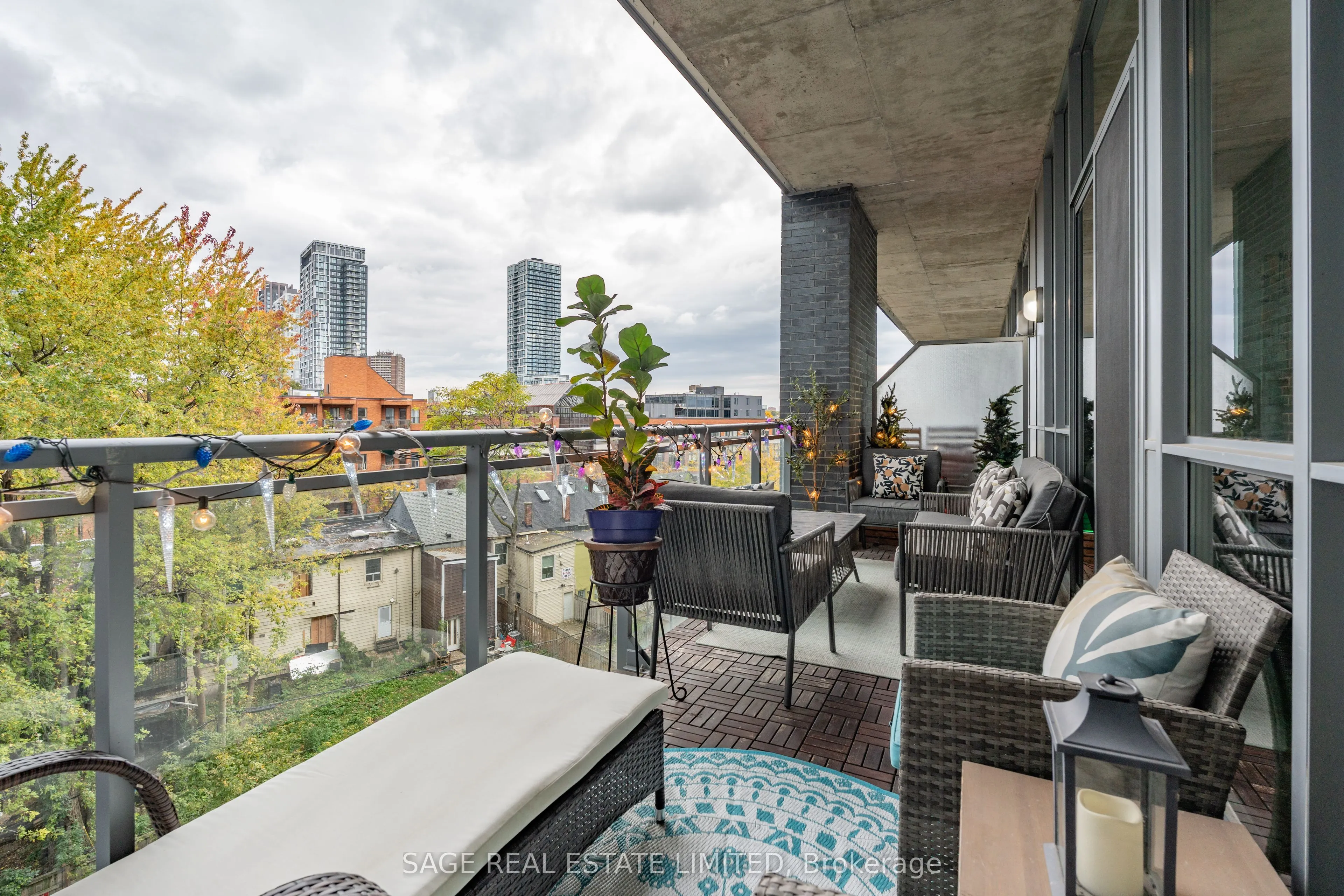 510 King Street E, #511