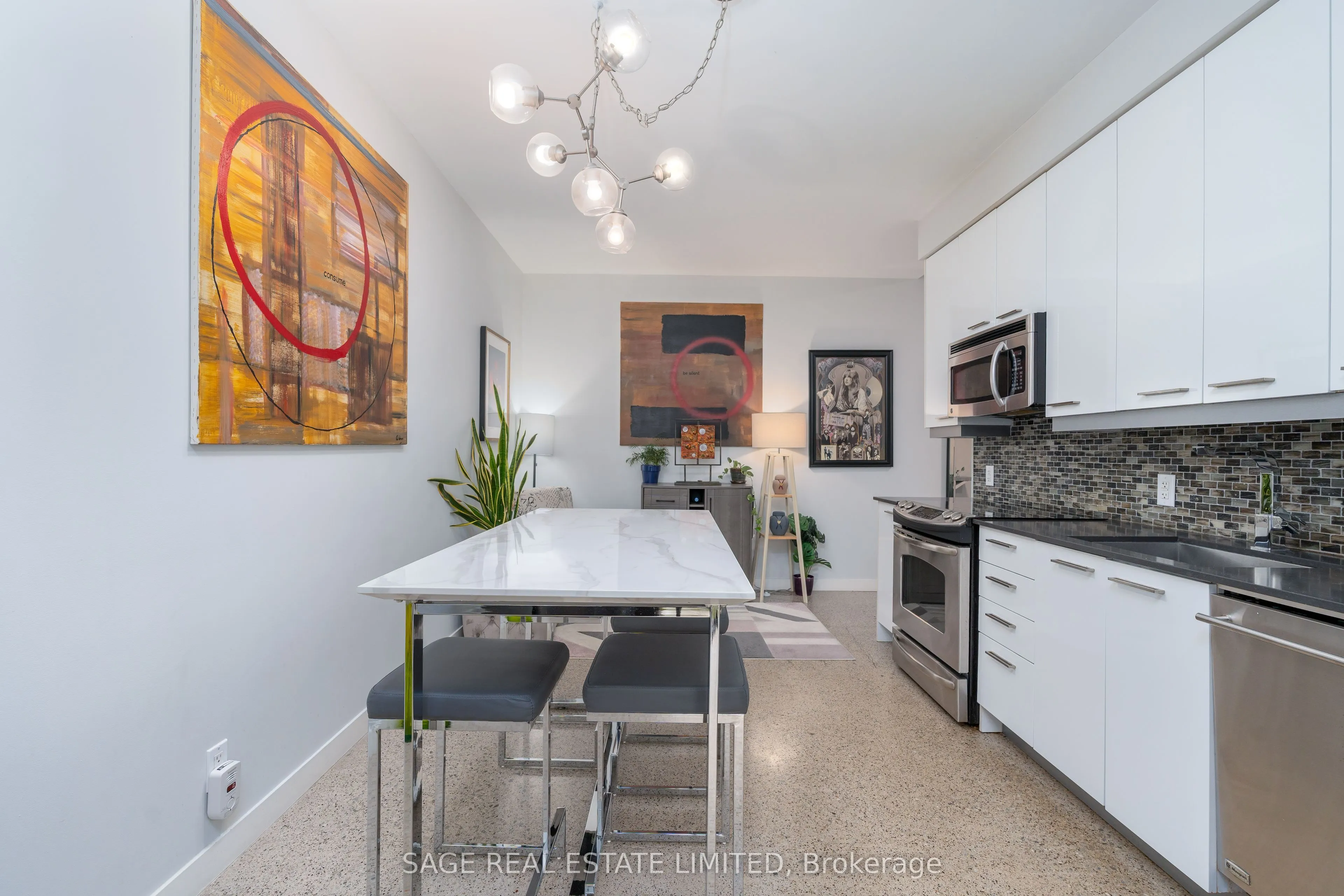 510 King Street E, #511