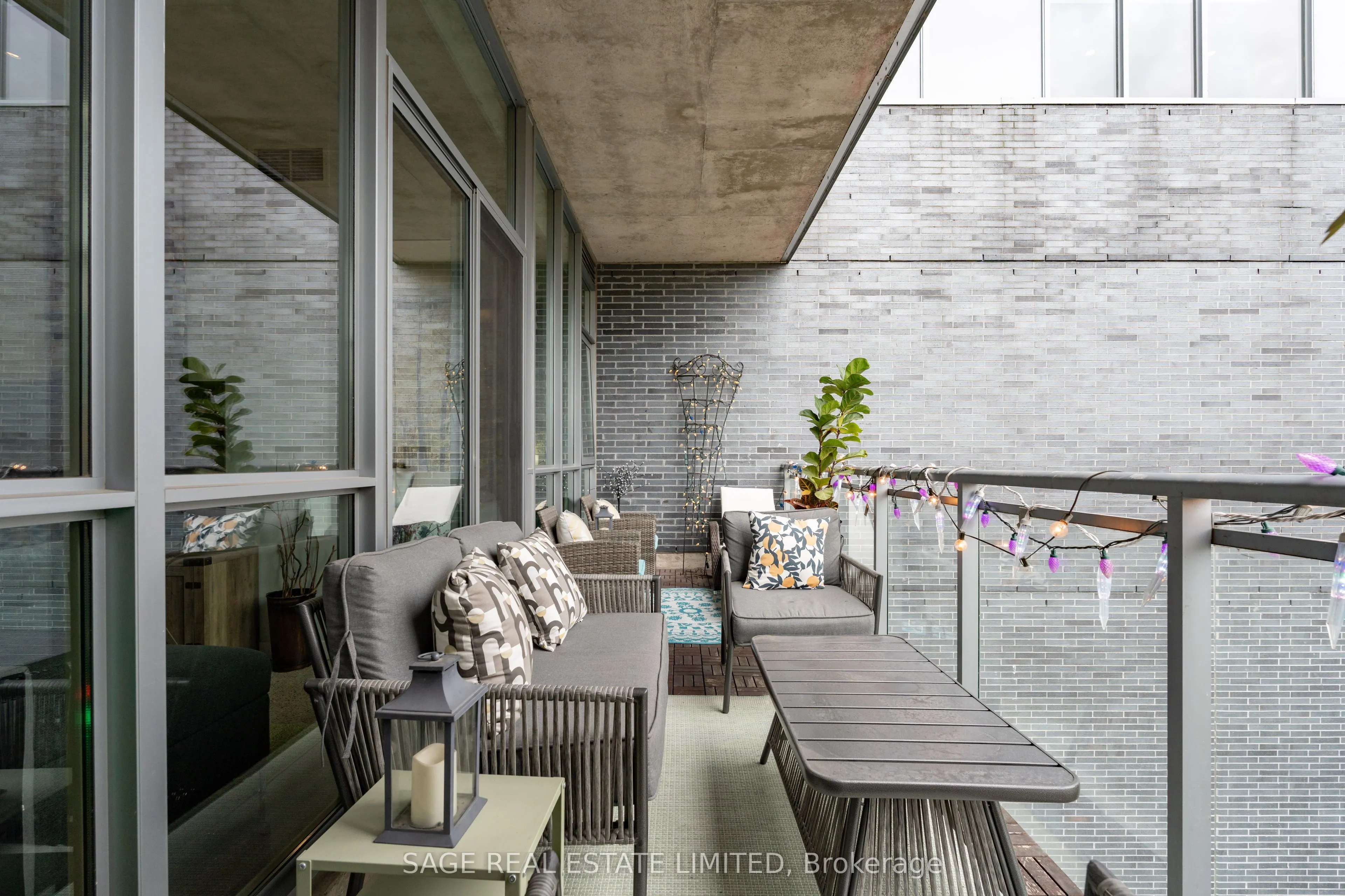 510 King Street E, #511