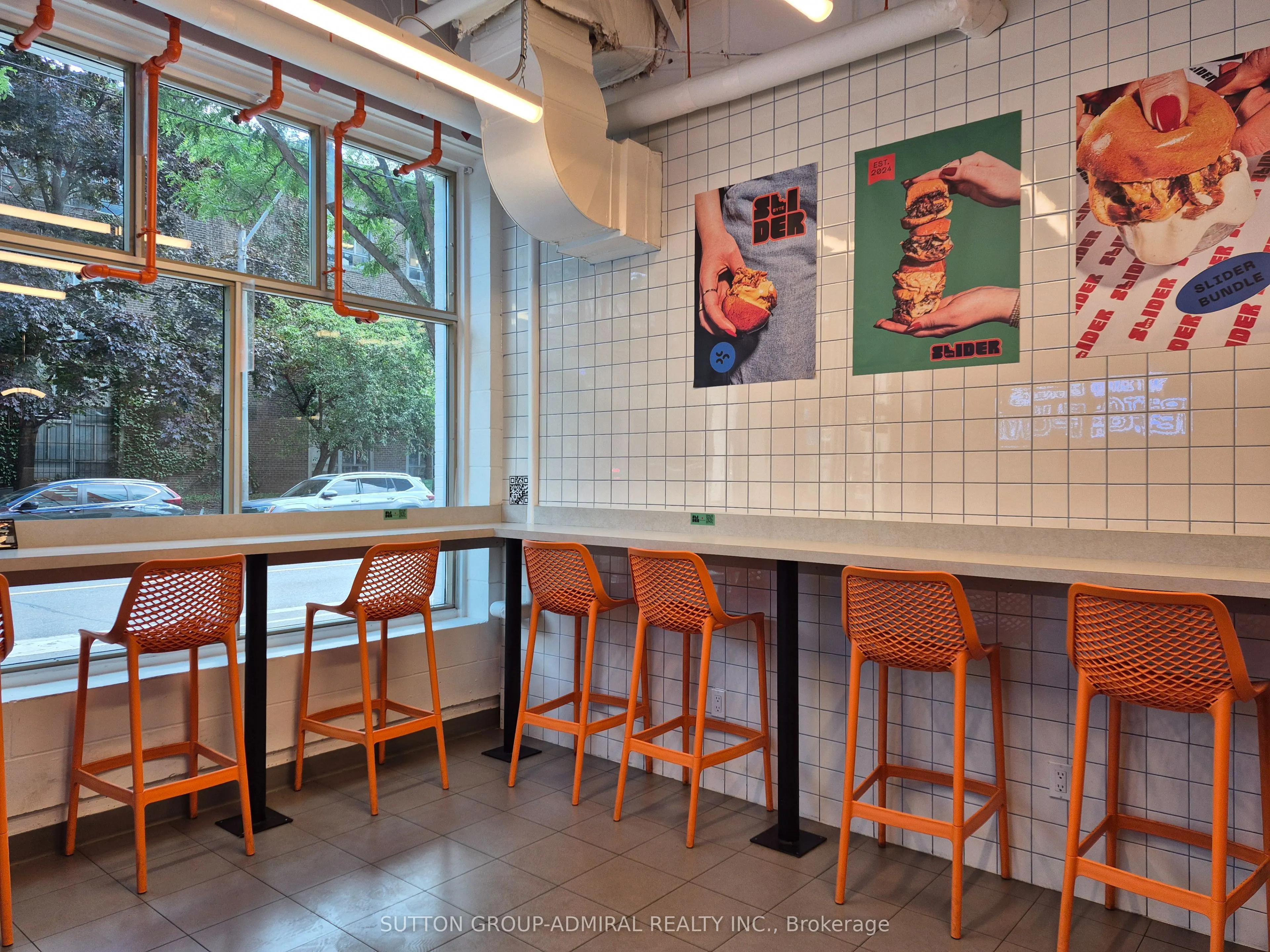 50 Gerrard Street E