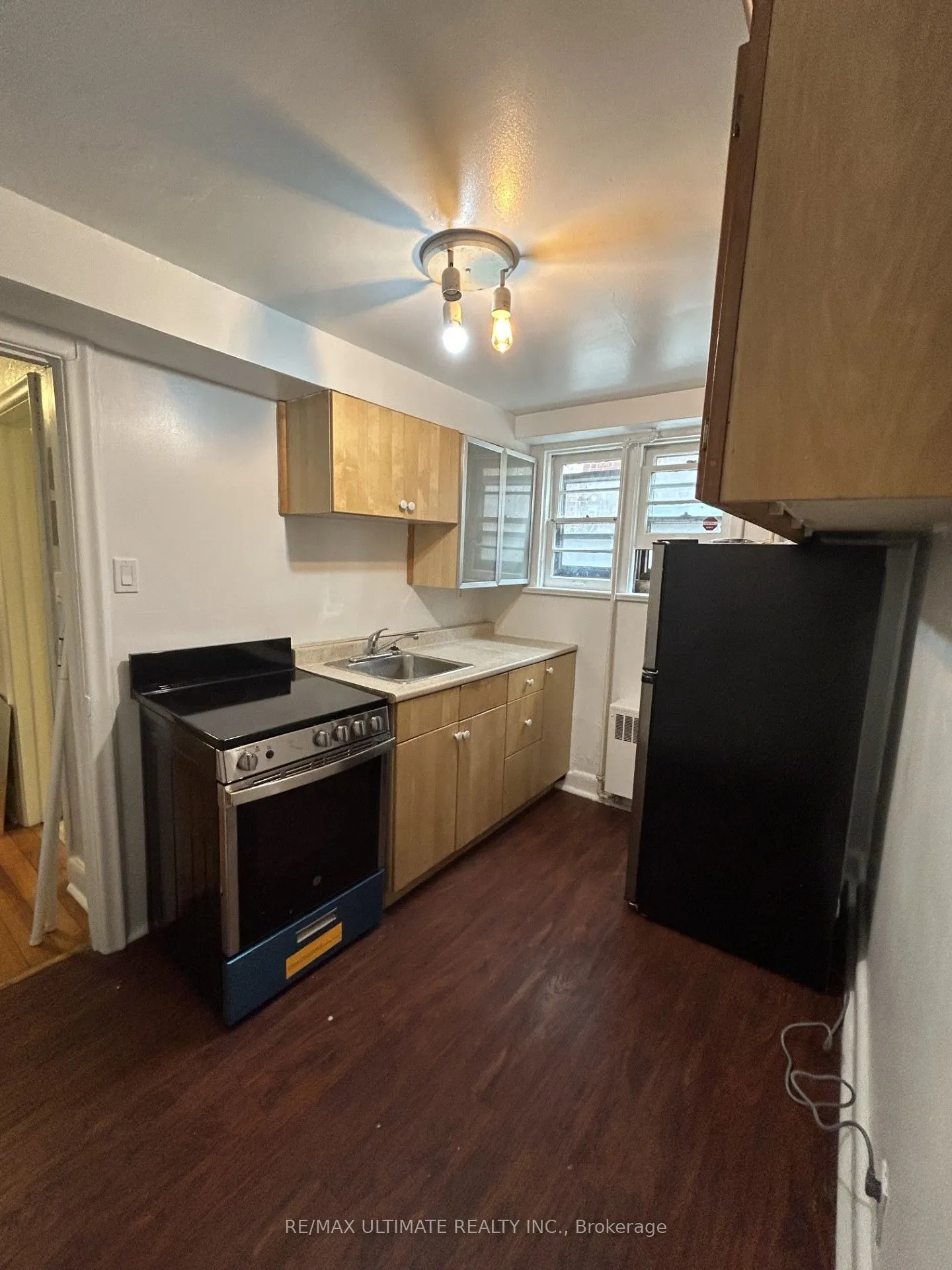 19 Castlefield Avenue, #1