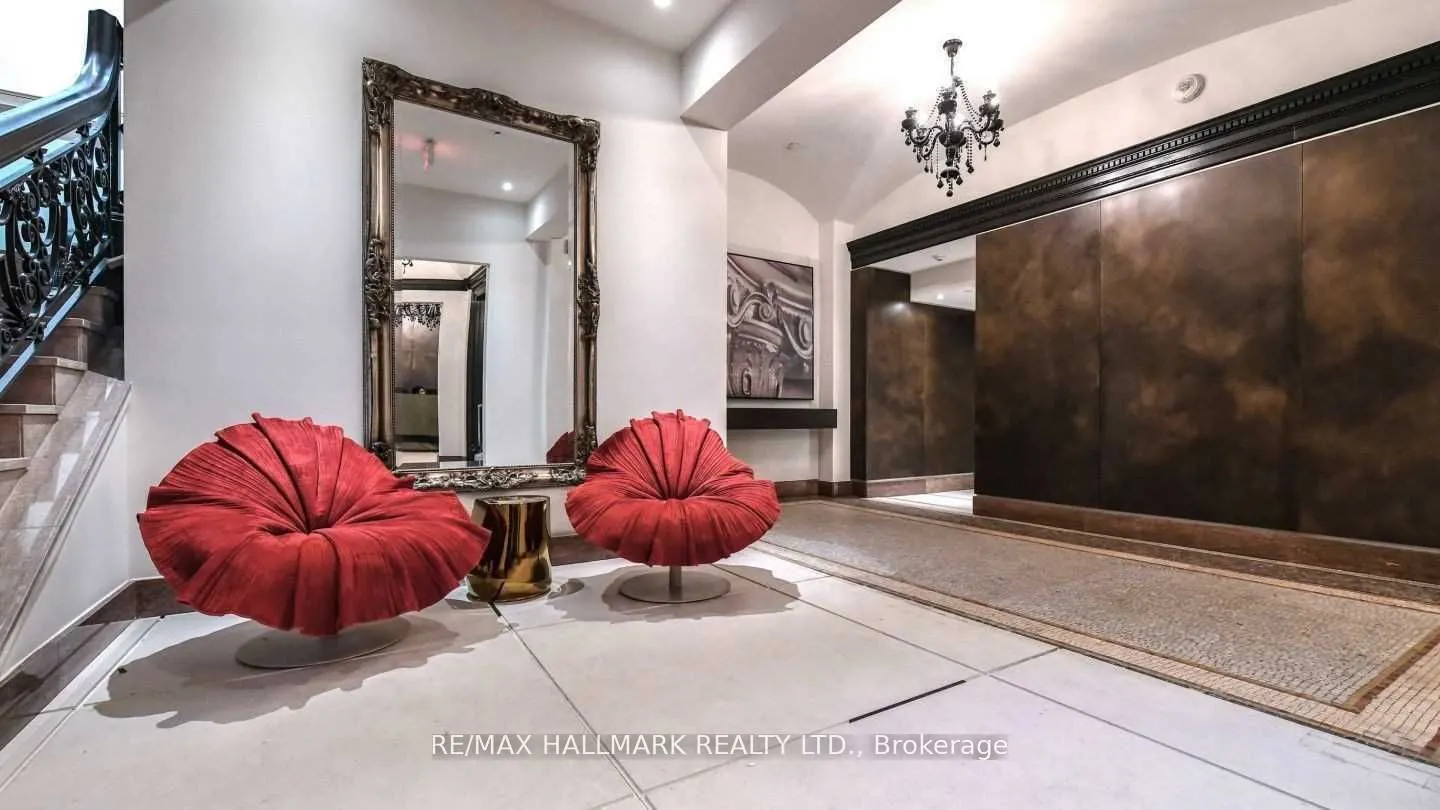 197 Yonge Street, #3114