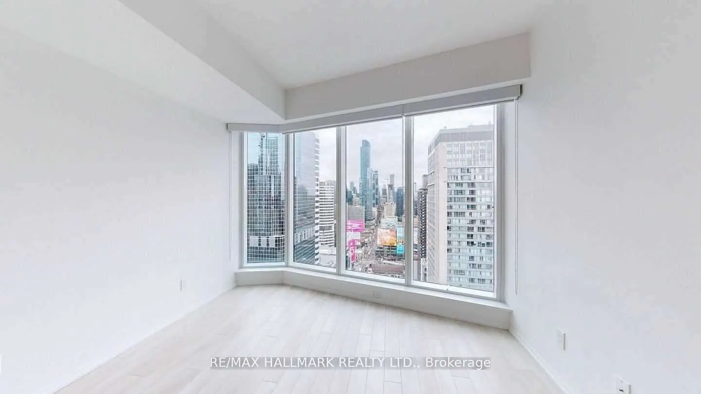 197 Yonge Street, #3114
