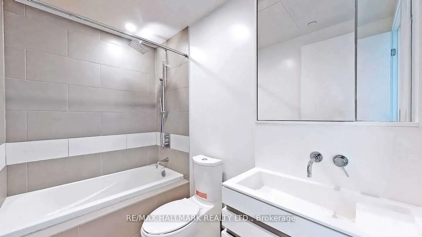 197 Yonge Street, #3114