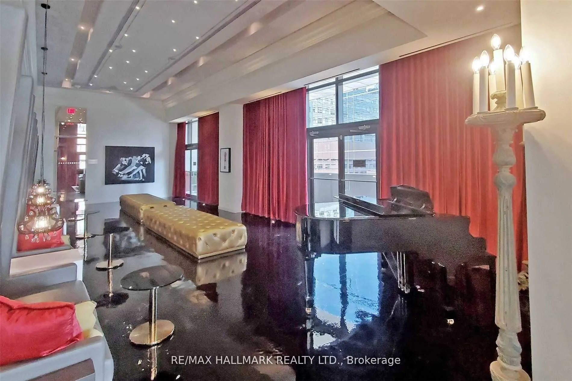 197 Yonge Street, #3114
