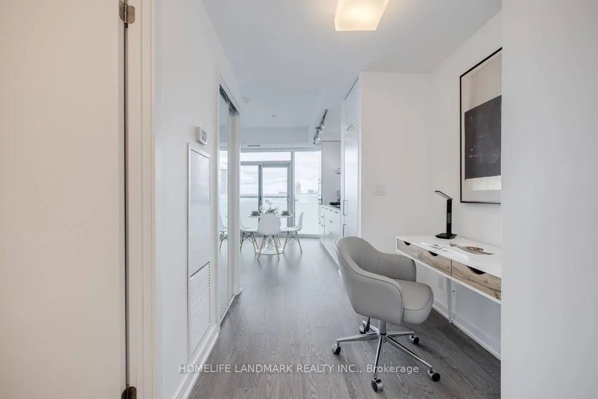 12 York Street, #3206
