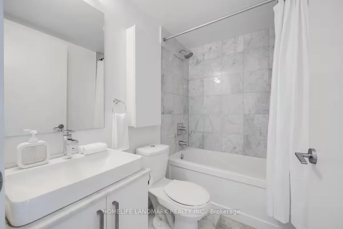 12 York Street, #3206