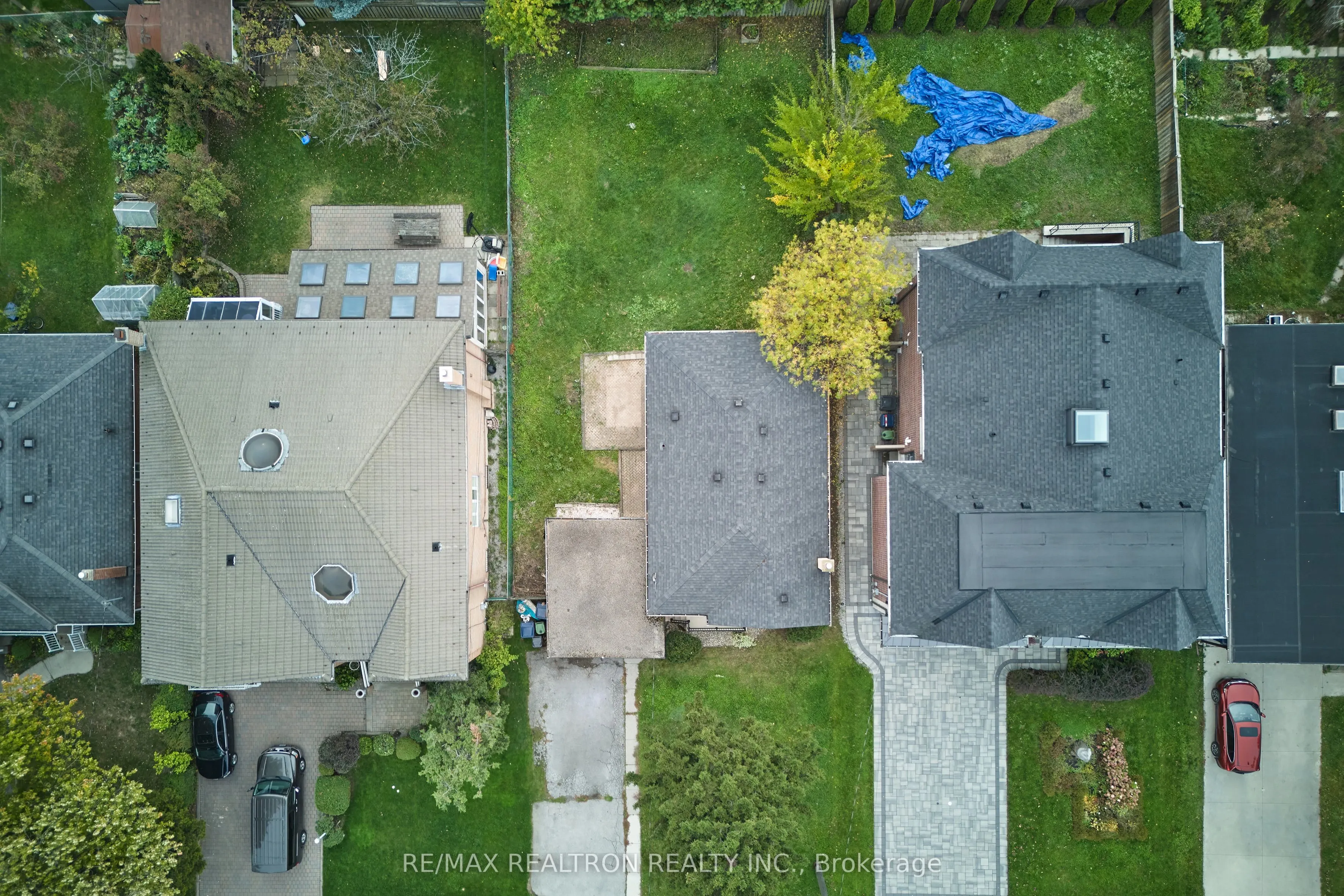 135 Regina Avenue