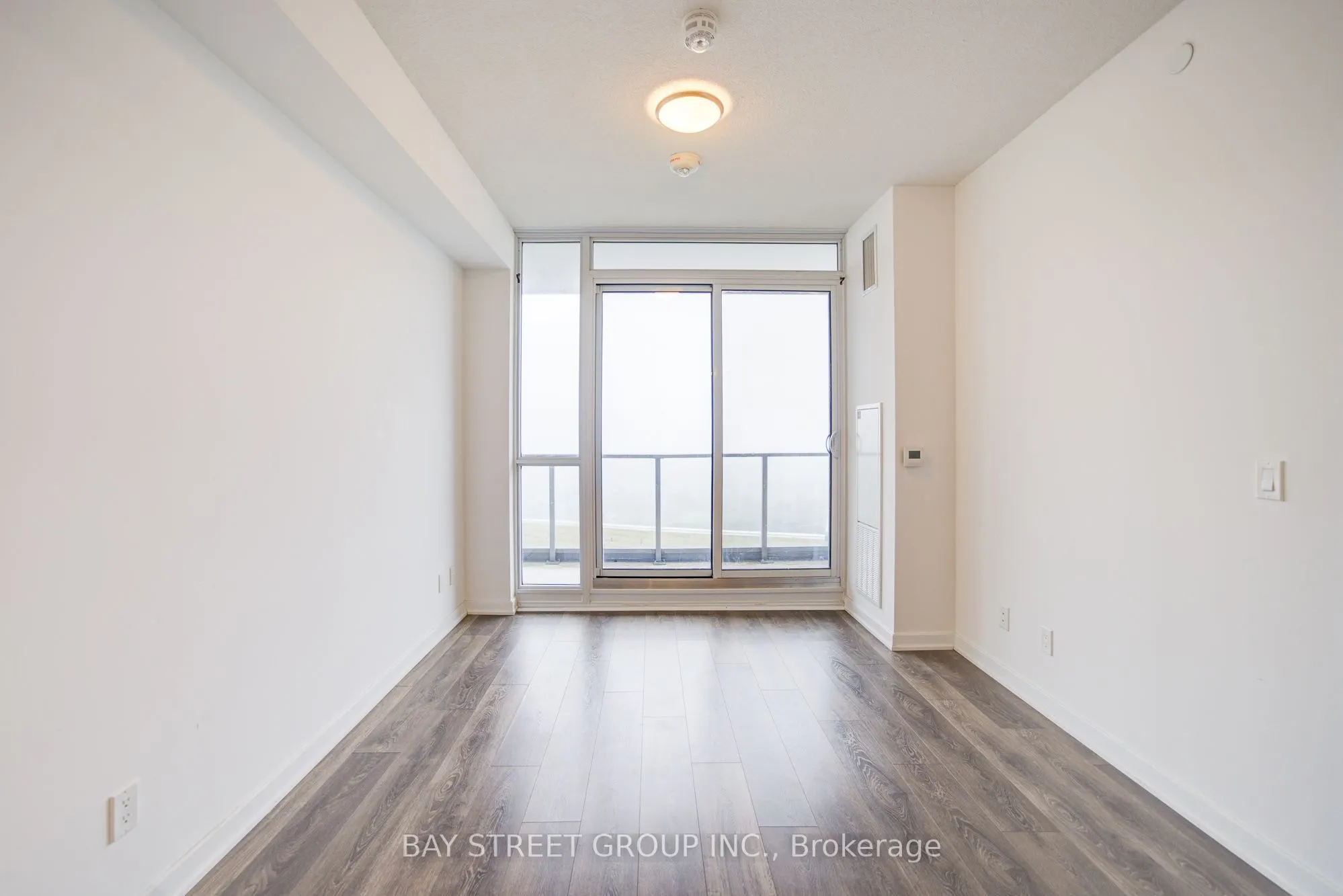 38 Forest Manor Road, #1009