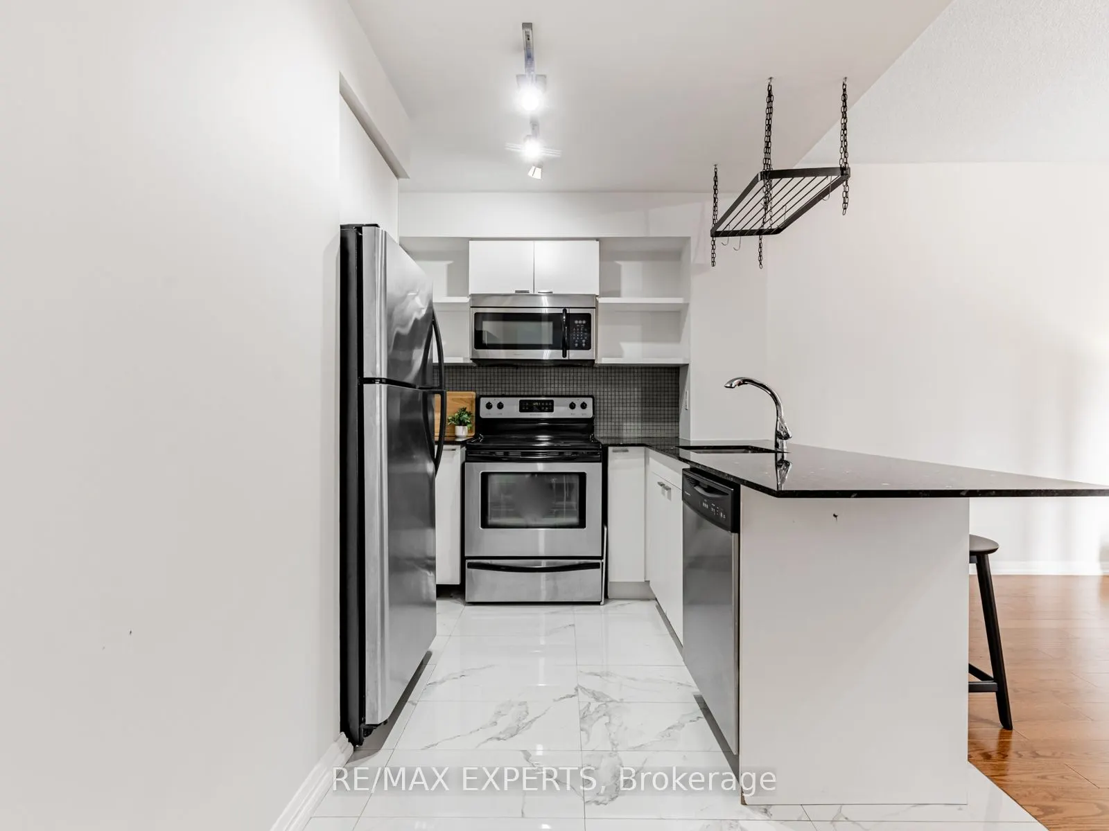 35 Hayden Street, #1511