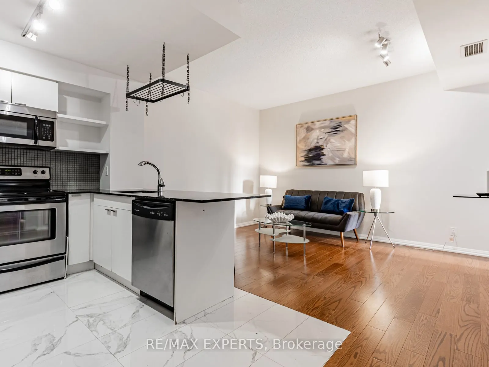 35 Hayden Street, #1511