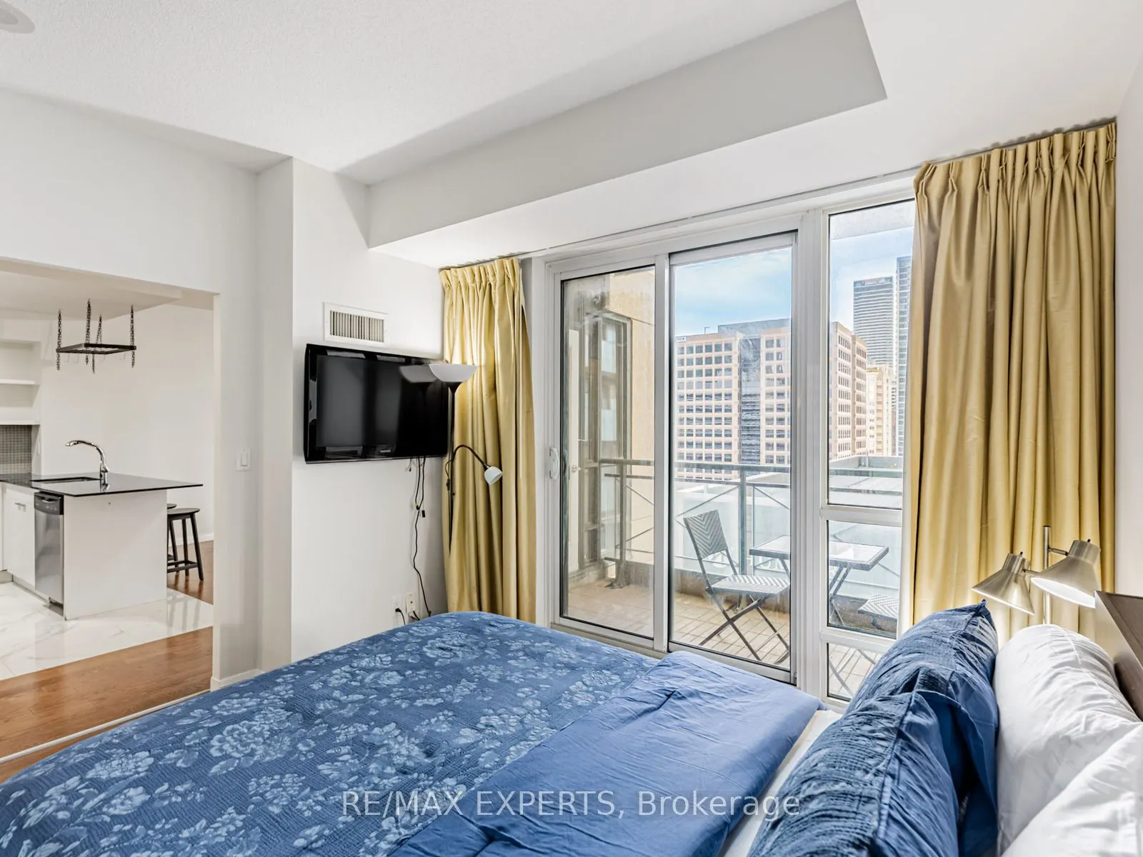 35 Hayden Street, #1511