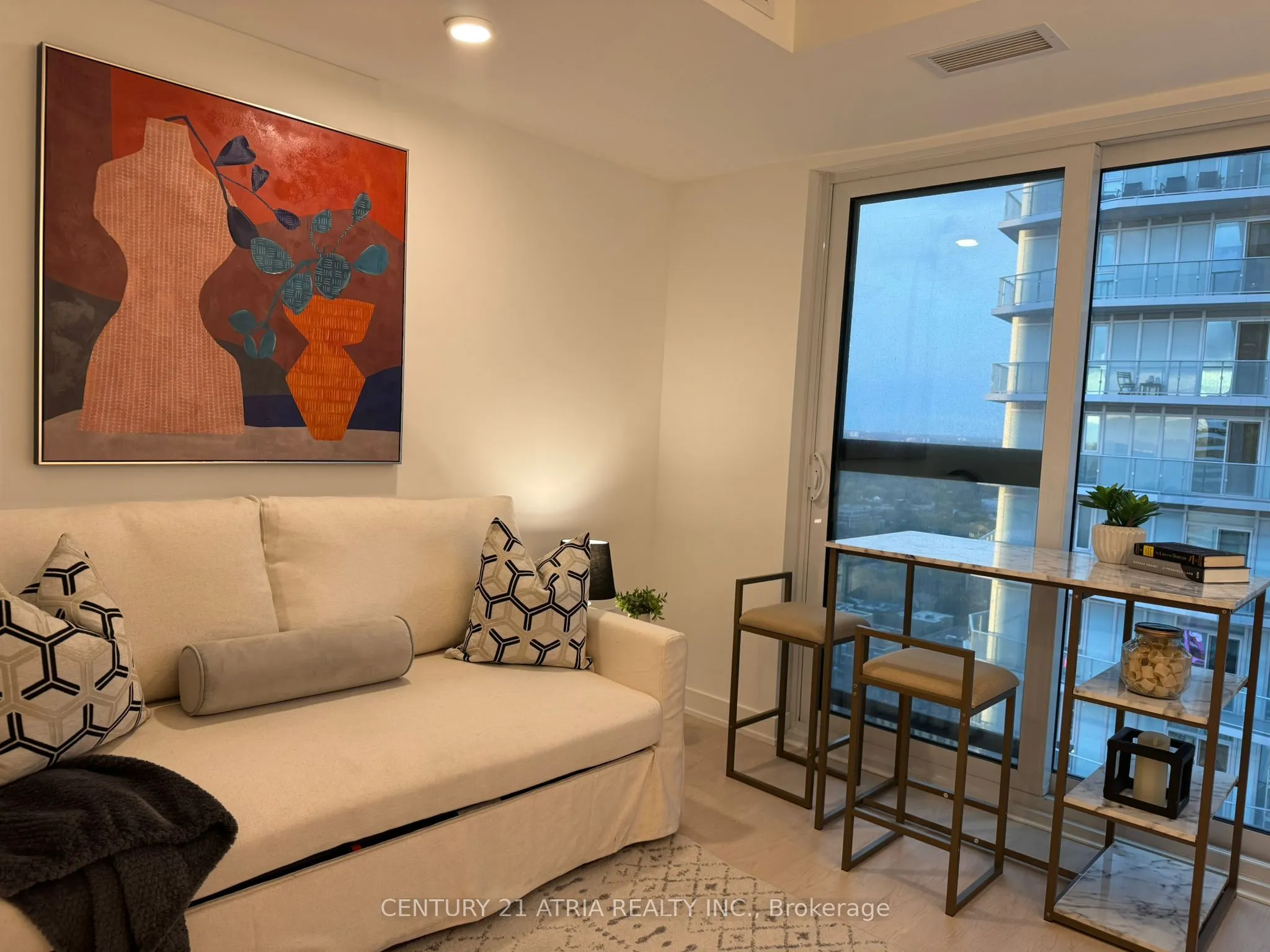 252 Church Street, #3707
