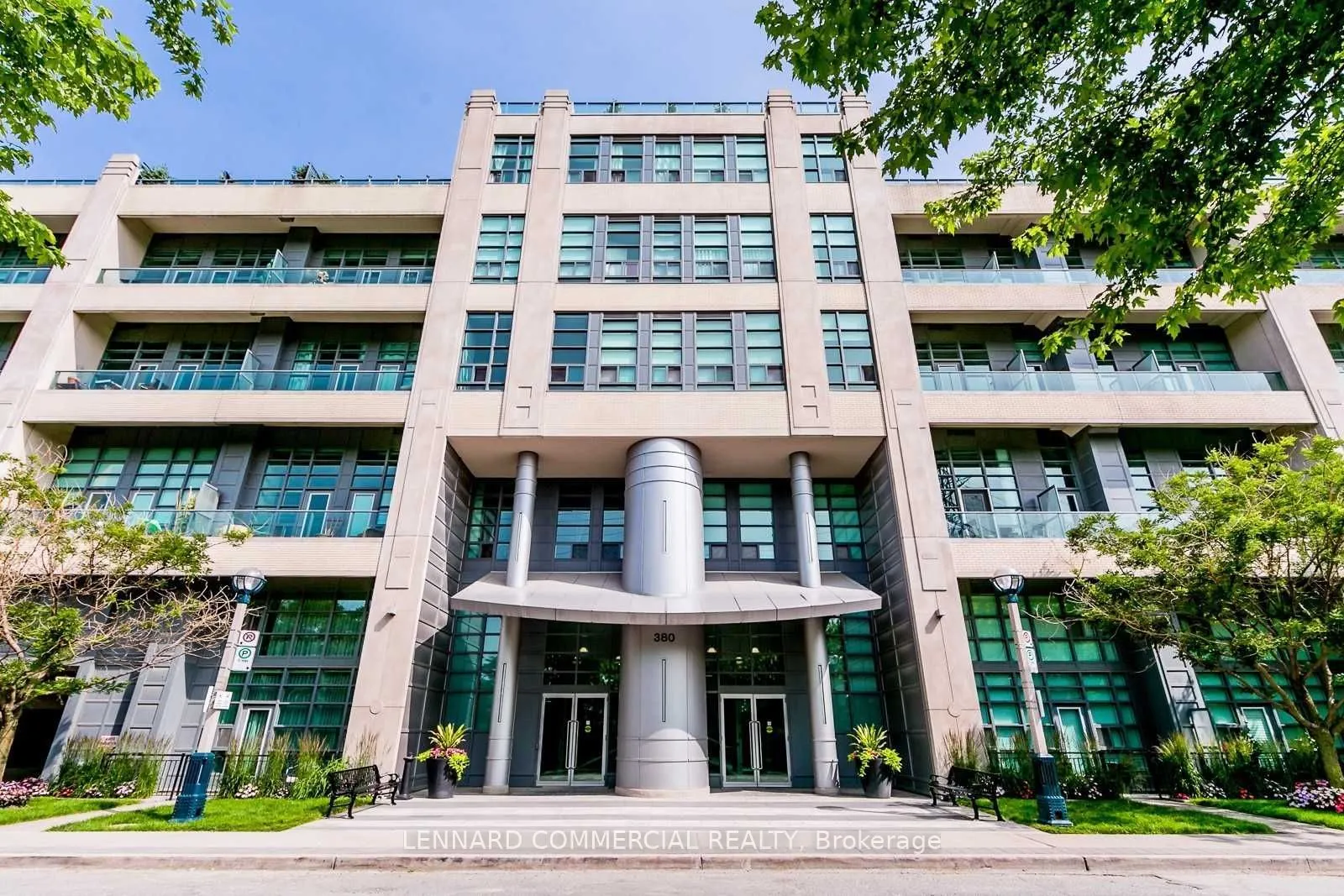 380 Macpherson Avenue, #107