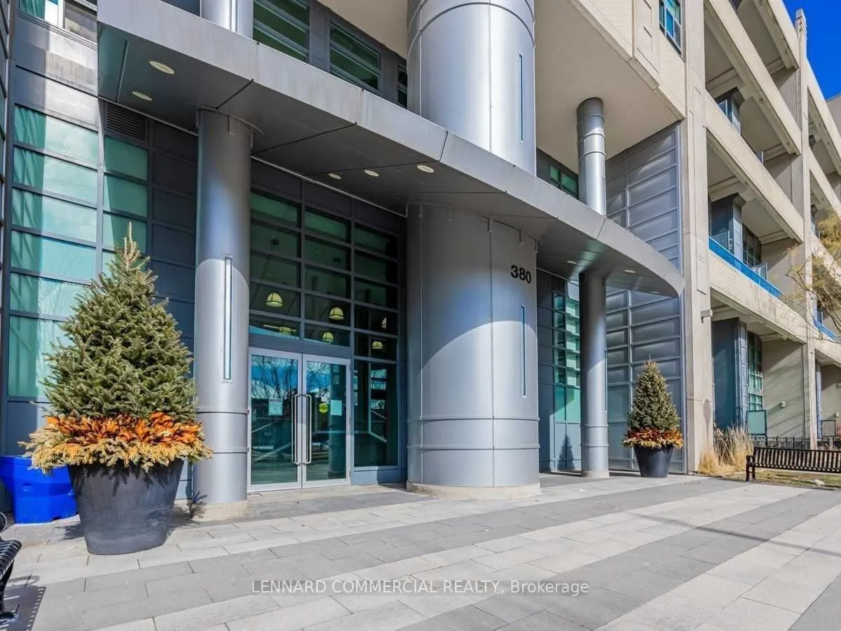 380 Macpherson Avenue, #107