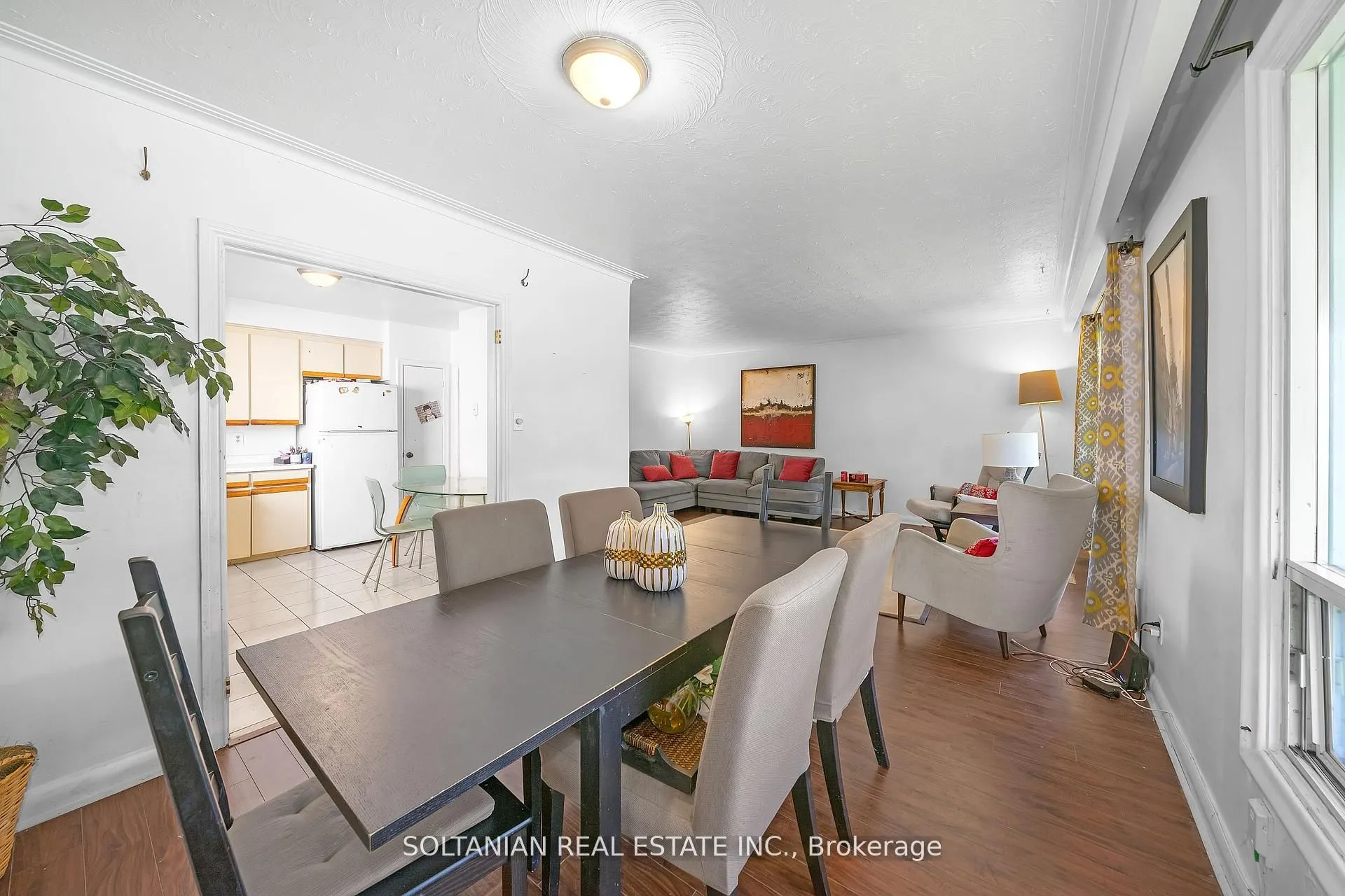 183 Maxome Avenue