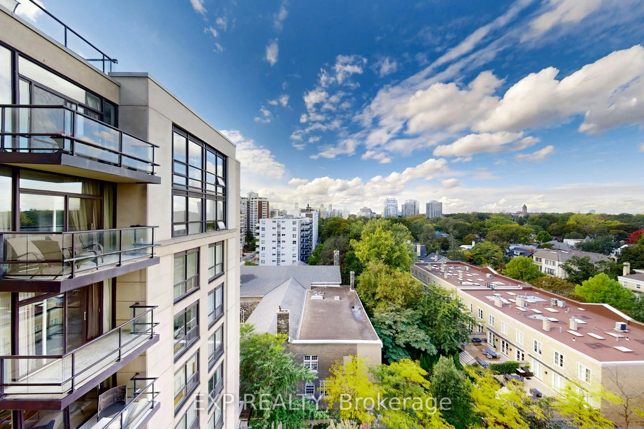 10 Delisle Avenue, #1011