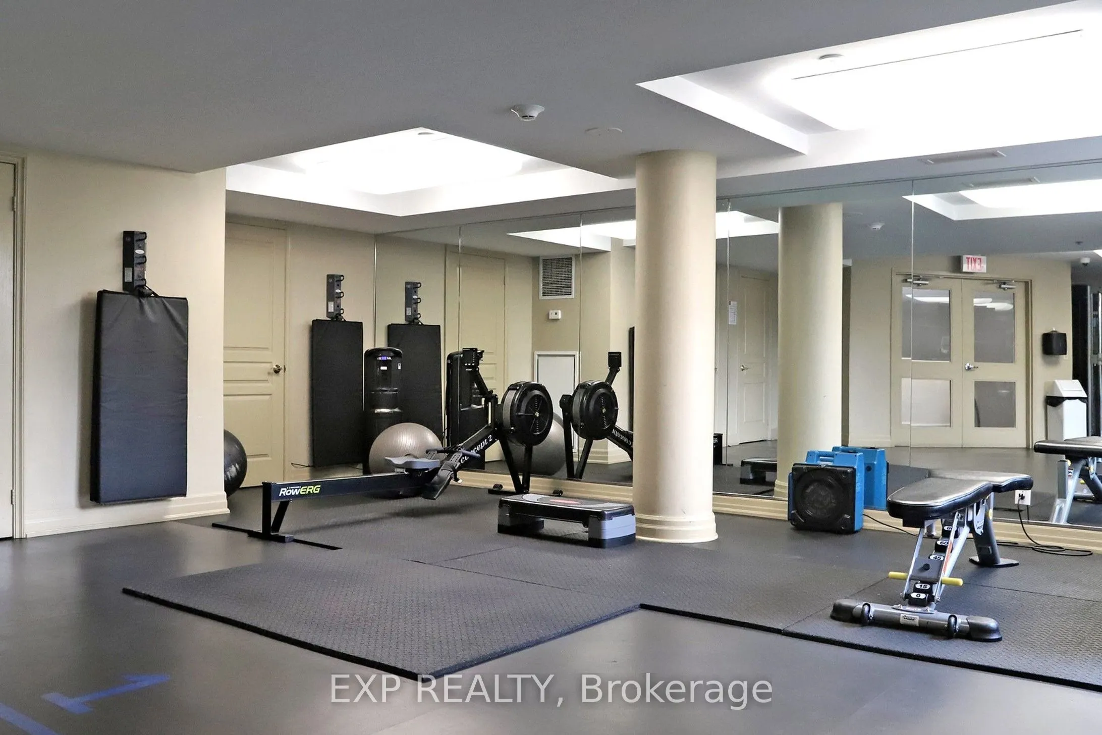 10 Delisle Avenue, #1011