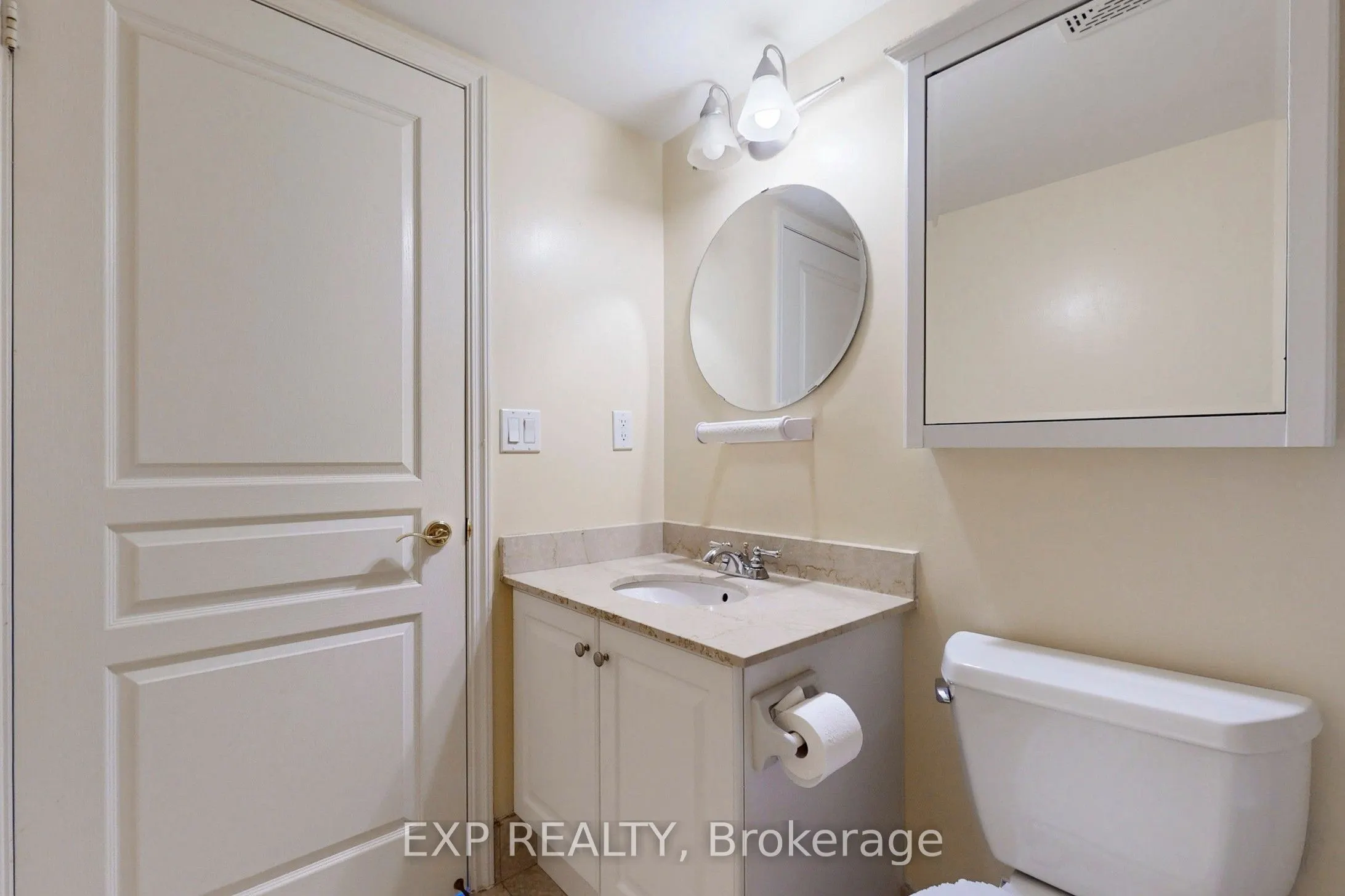 10 Delisle Avenue, #1011