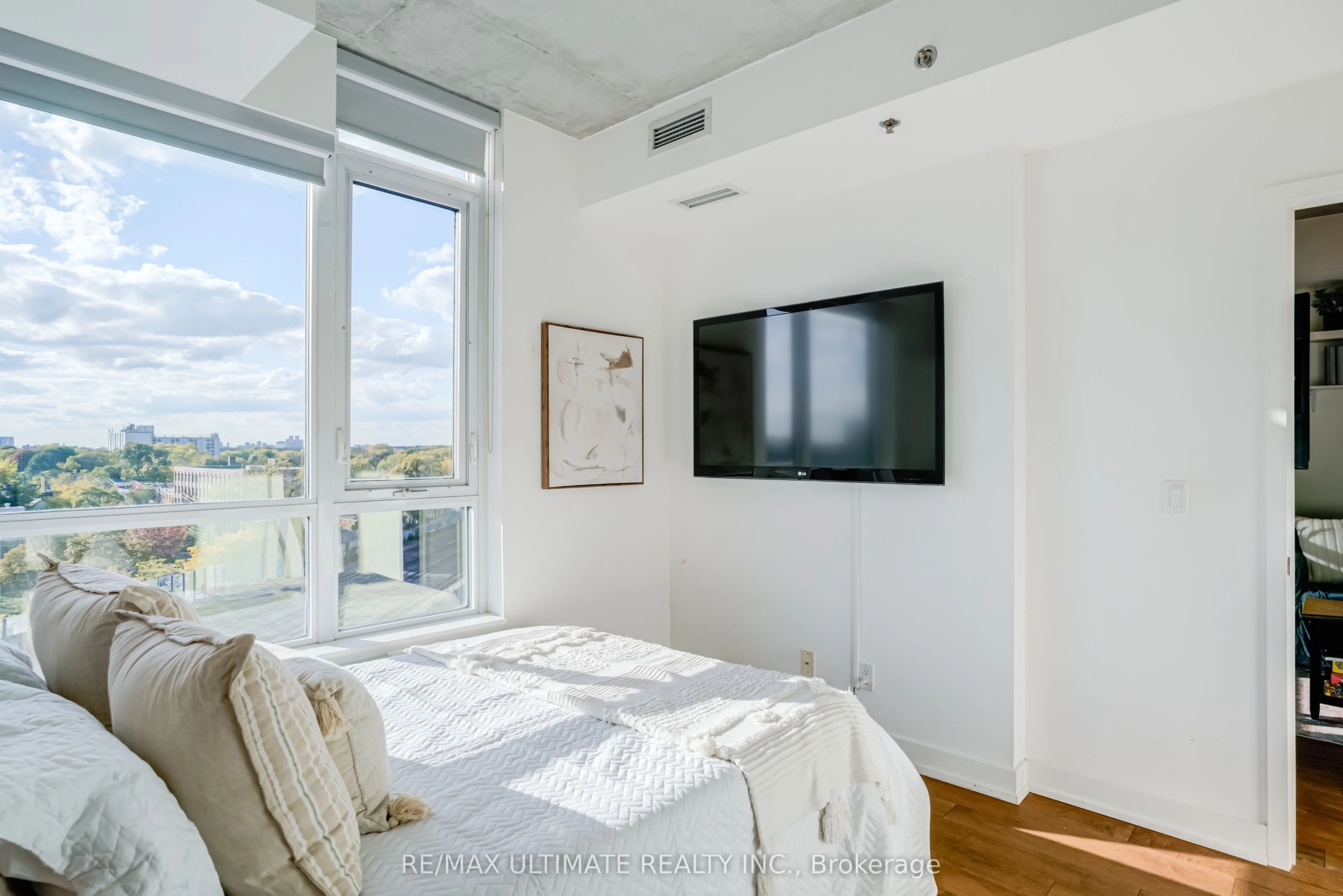 20 Minowan Miikan Lane, #808