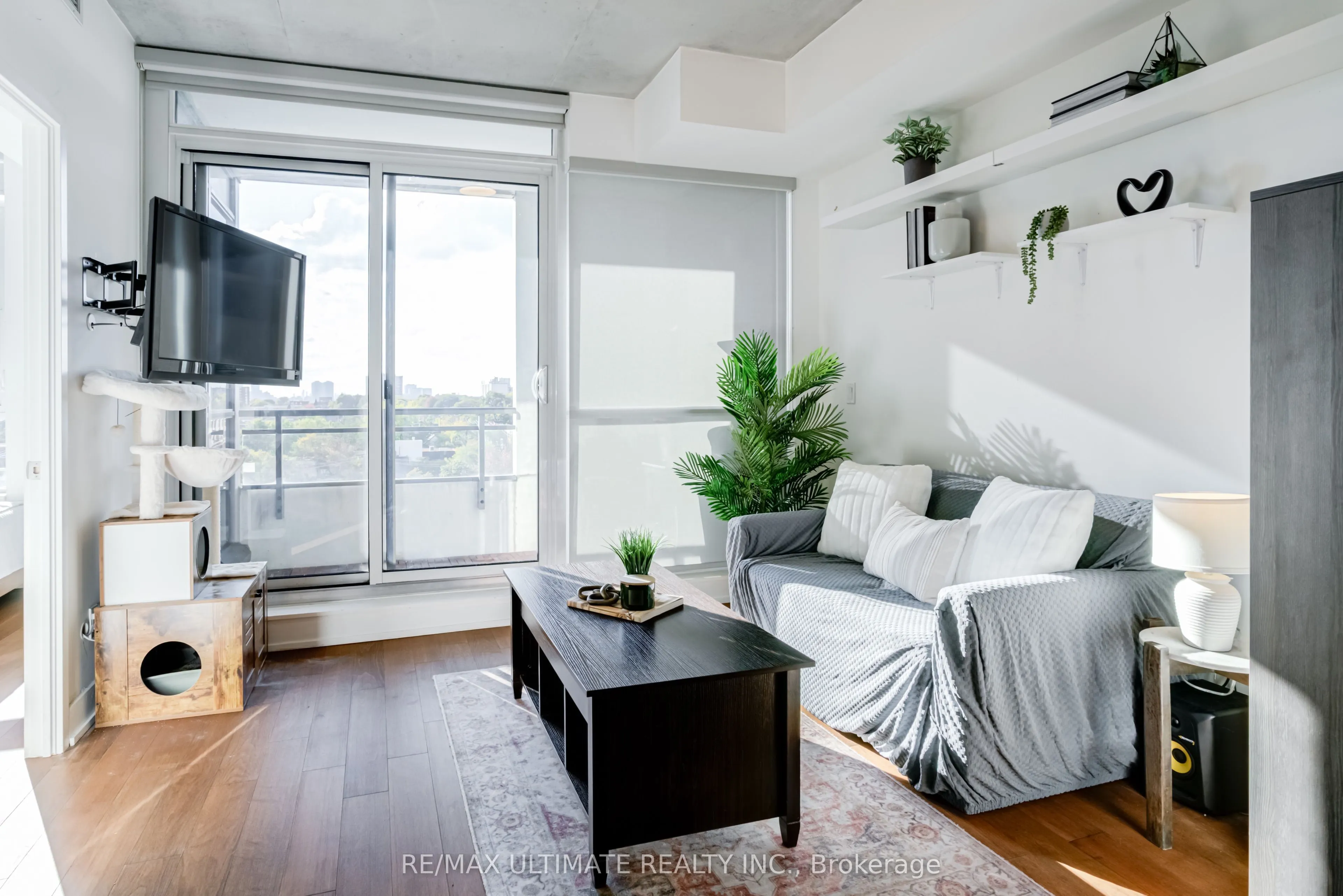 20 Minowan Miikan Lane, #808