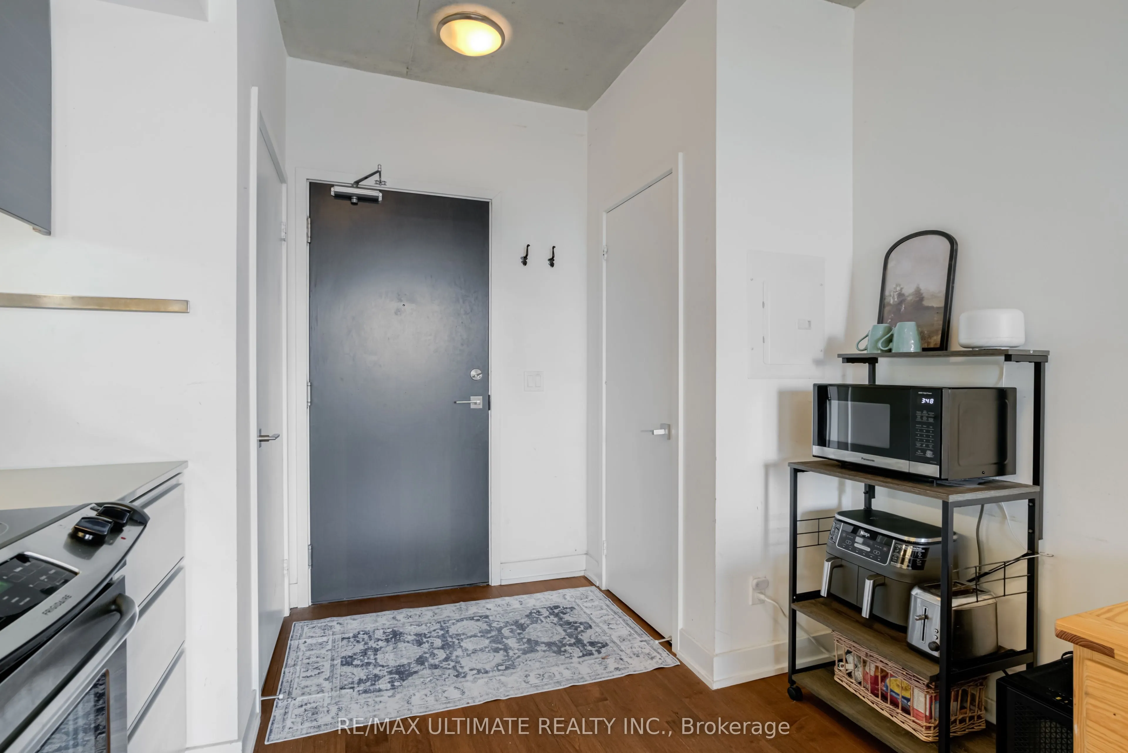 20 Minowan Miikan Lane, #808