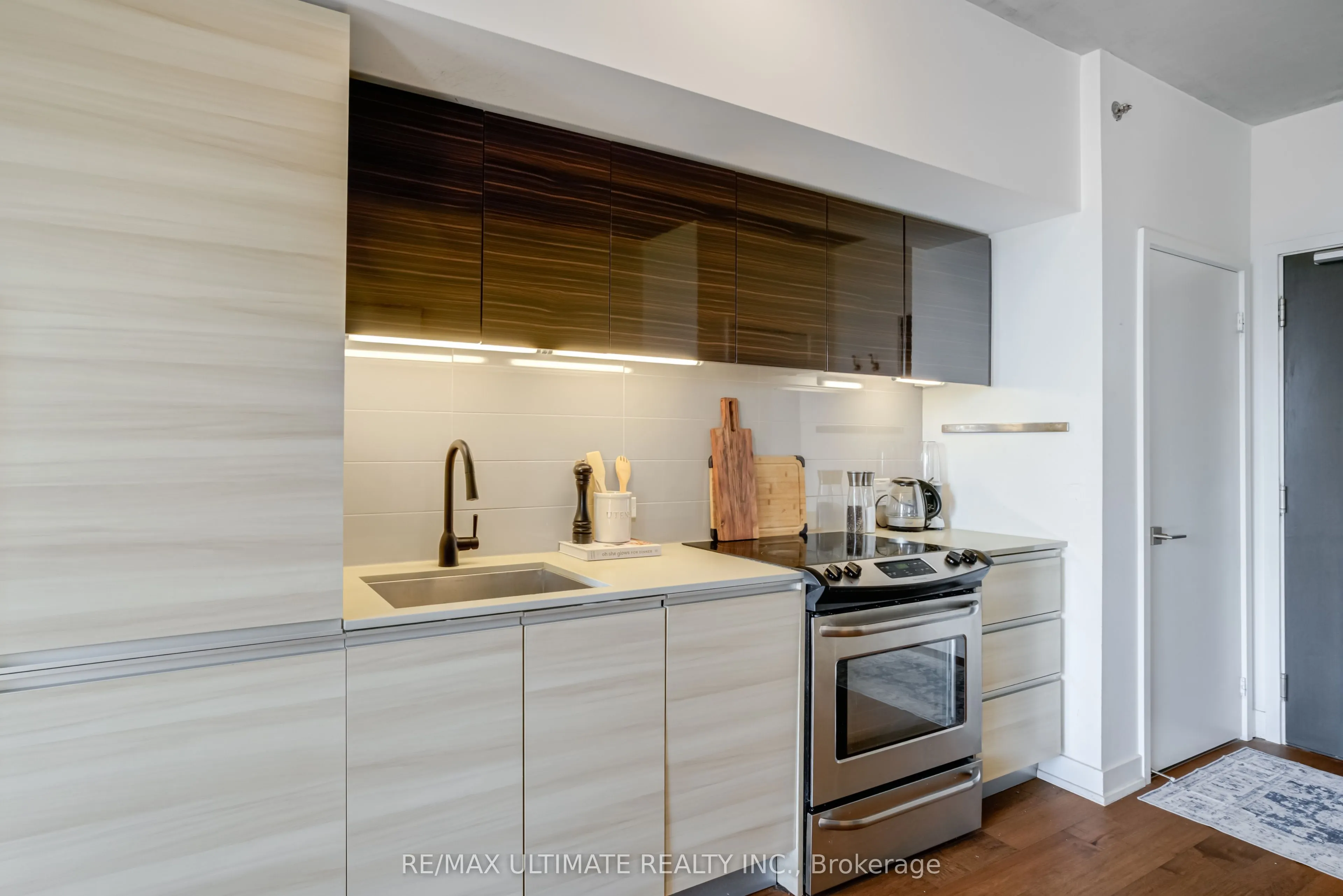 20 Minowan Miikan Lane, #808