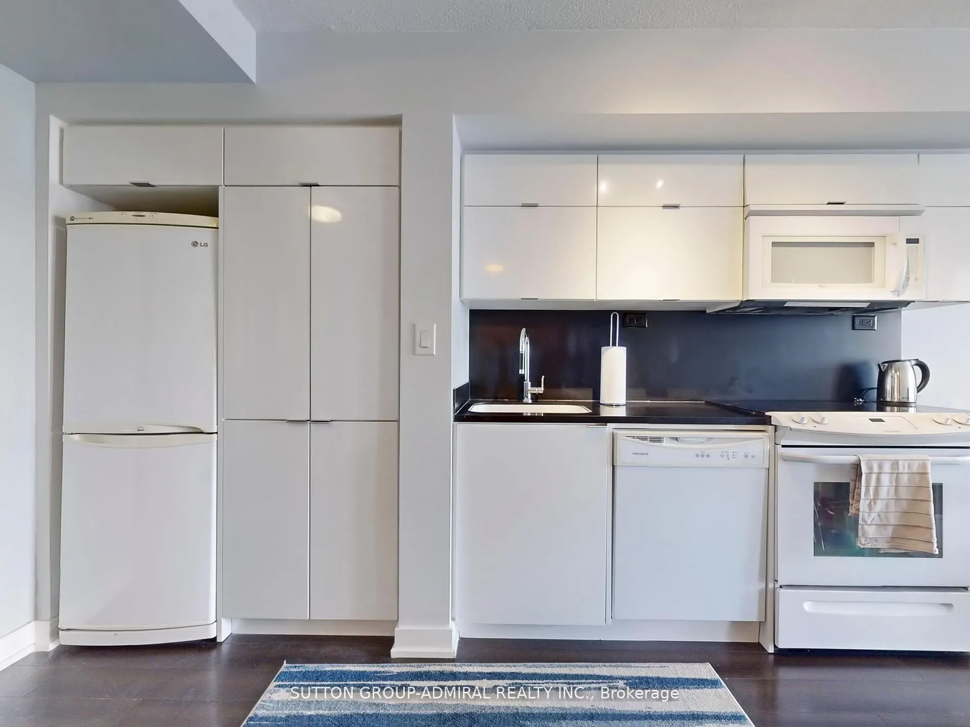 21 Iceboat Terrace, #1710