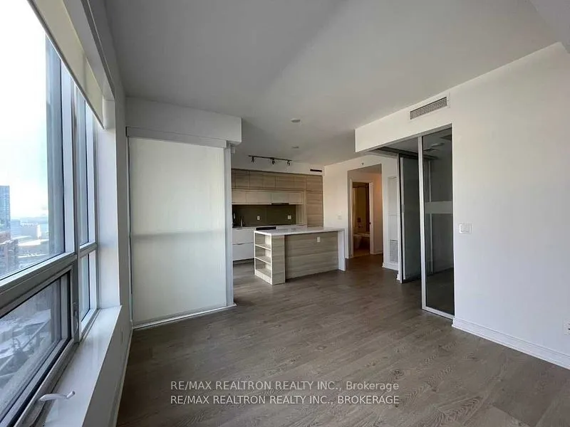 88 Scott Street, #1708