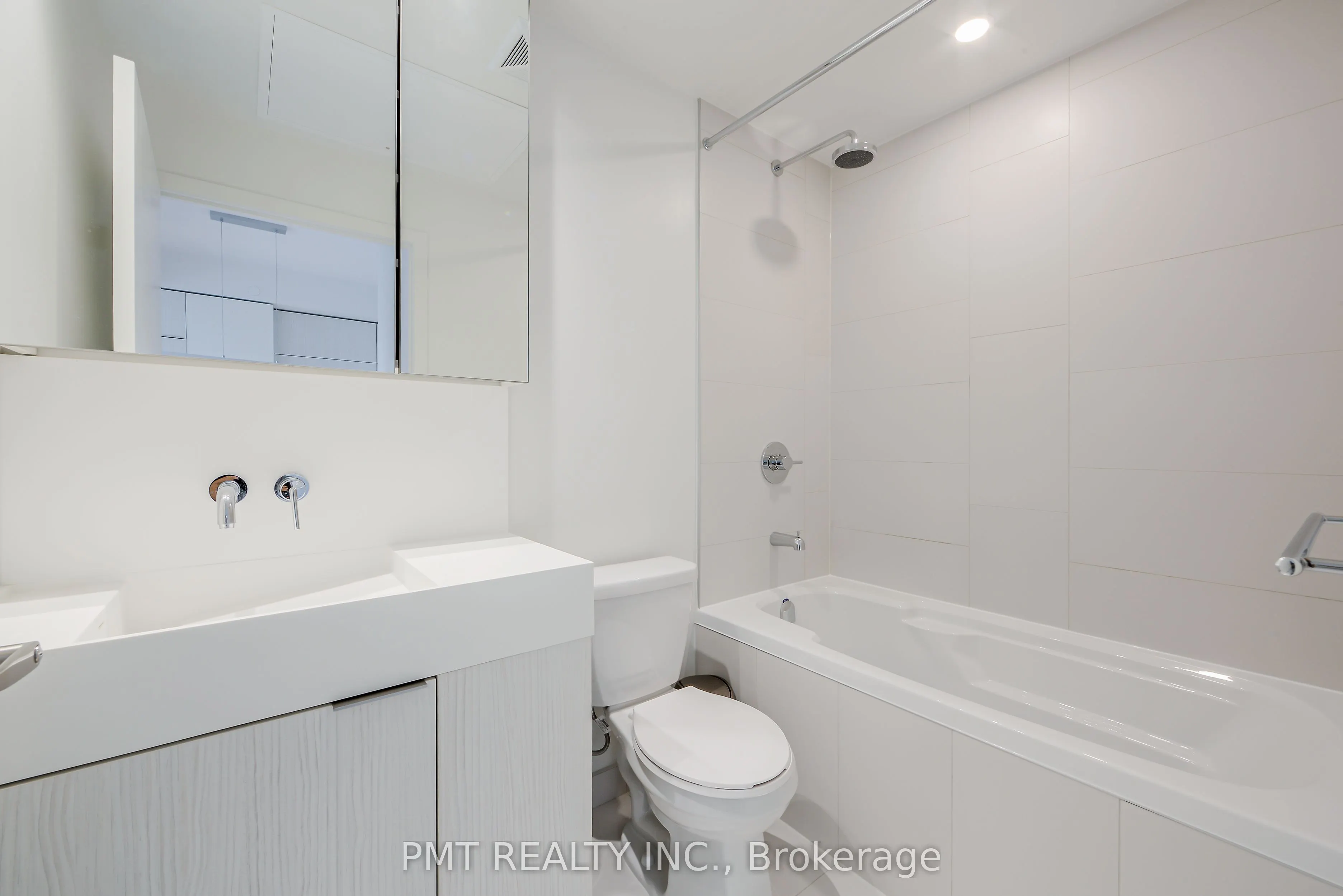 20 Richardson Street, #2209