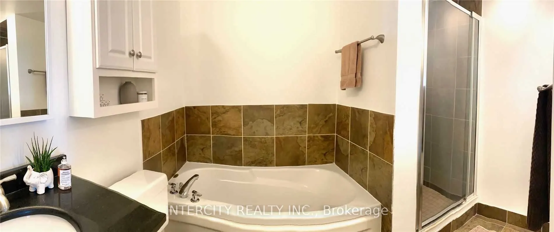 801 King Street W, #910