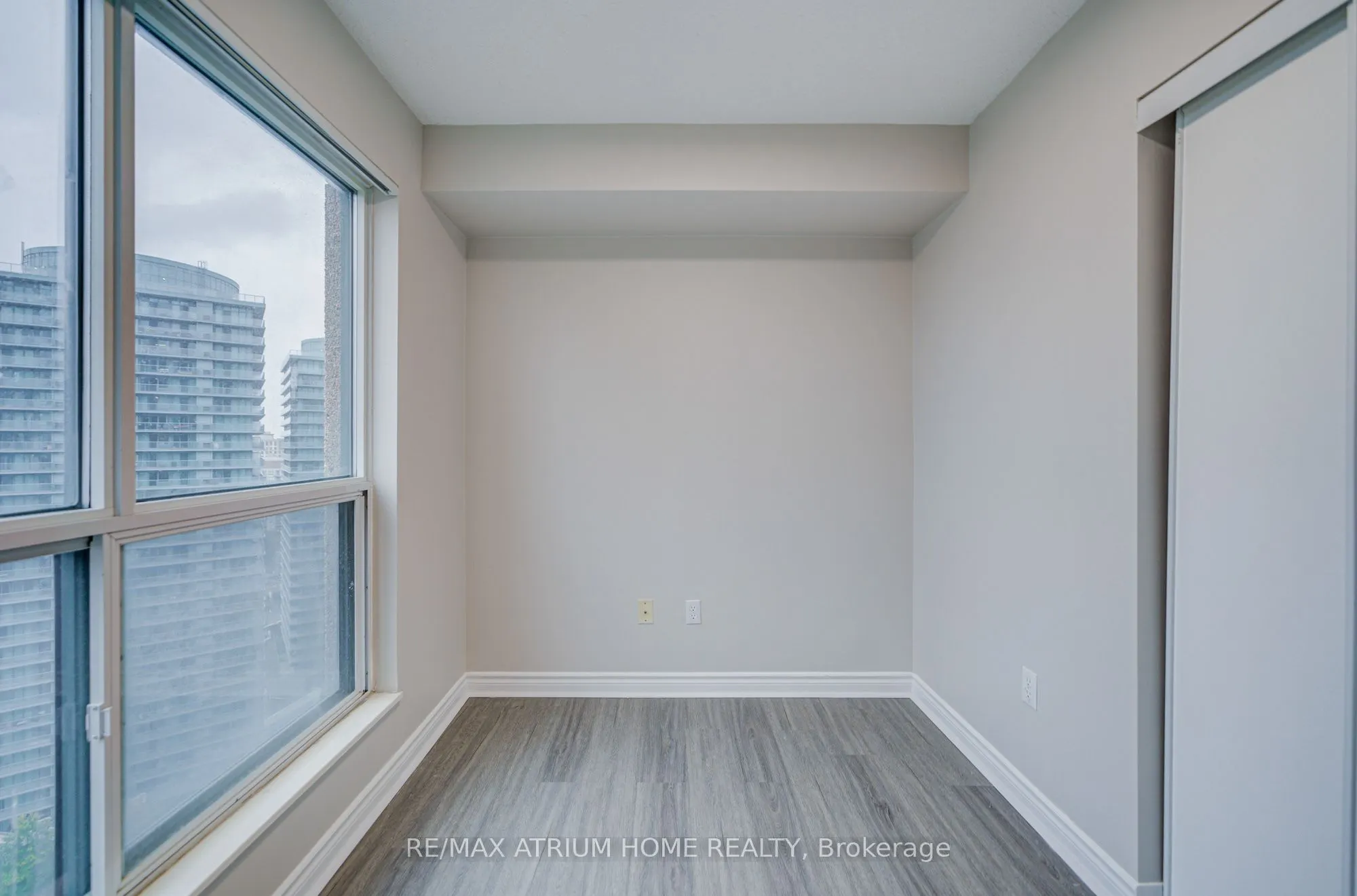 7 Lorraine Drive, #2315