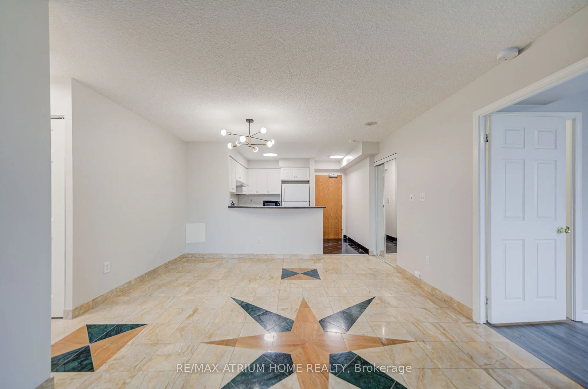 7 Lorraine Drive, #2315
