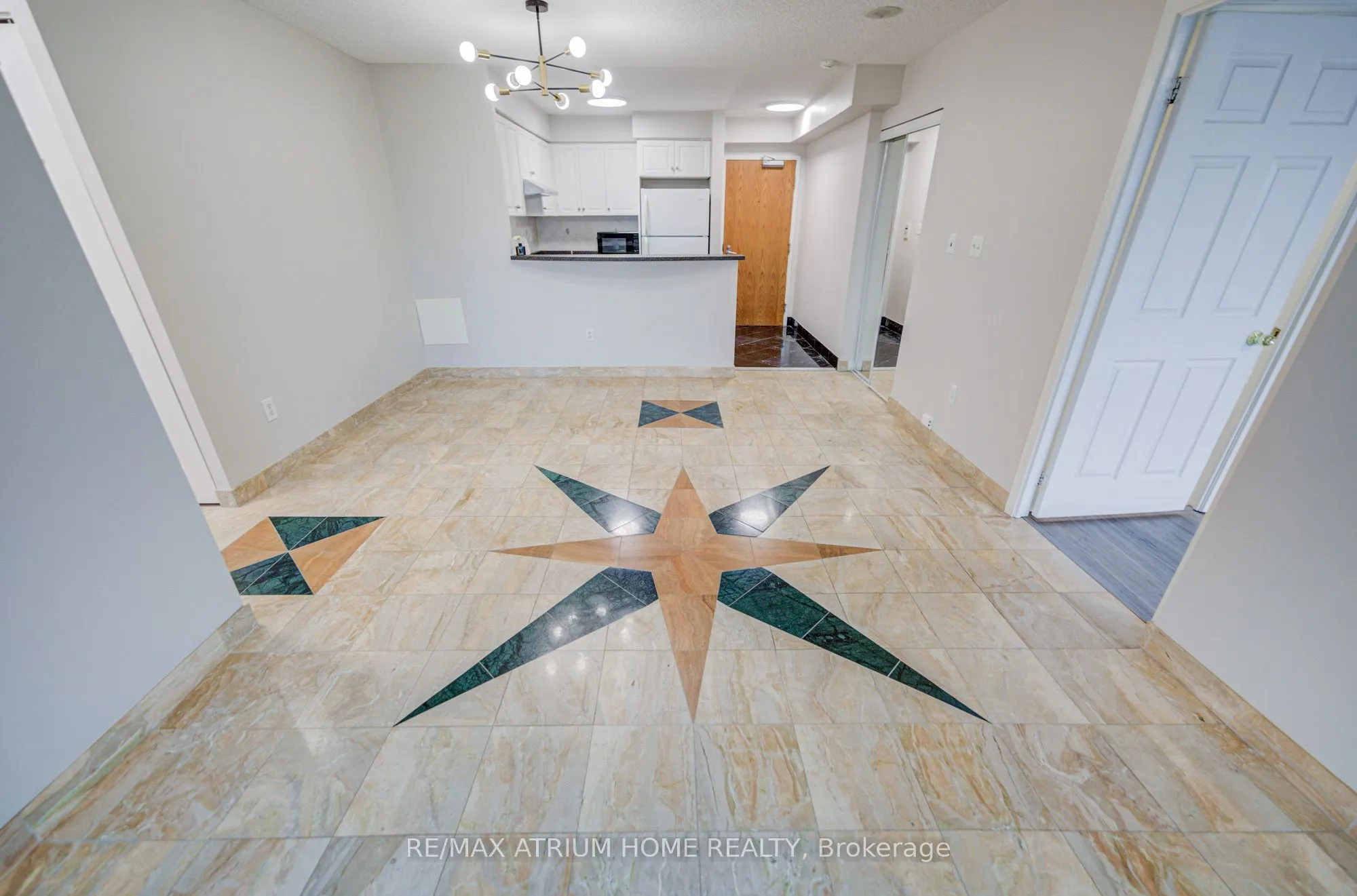 7 Lorraine Drive, #2315