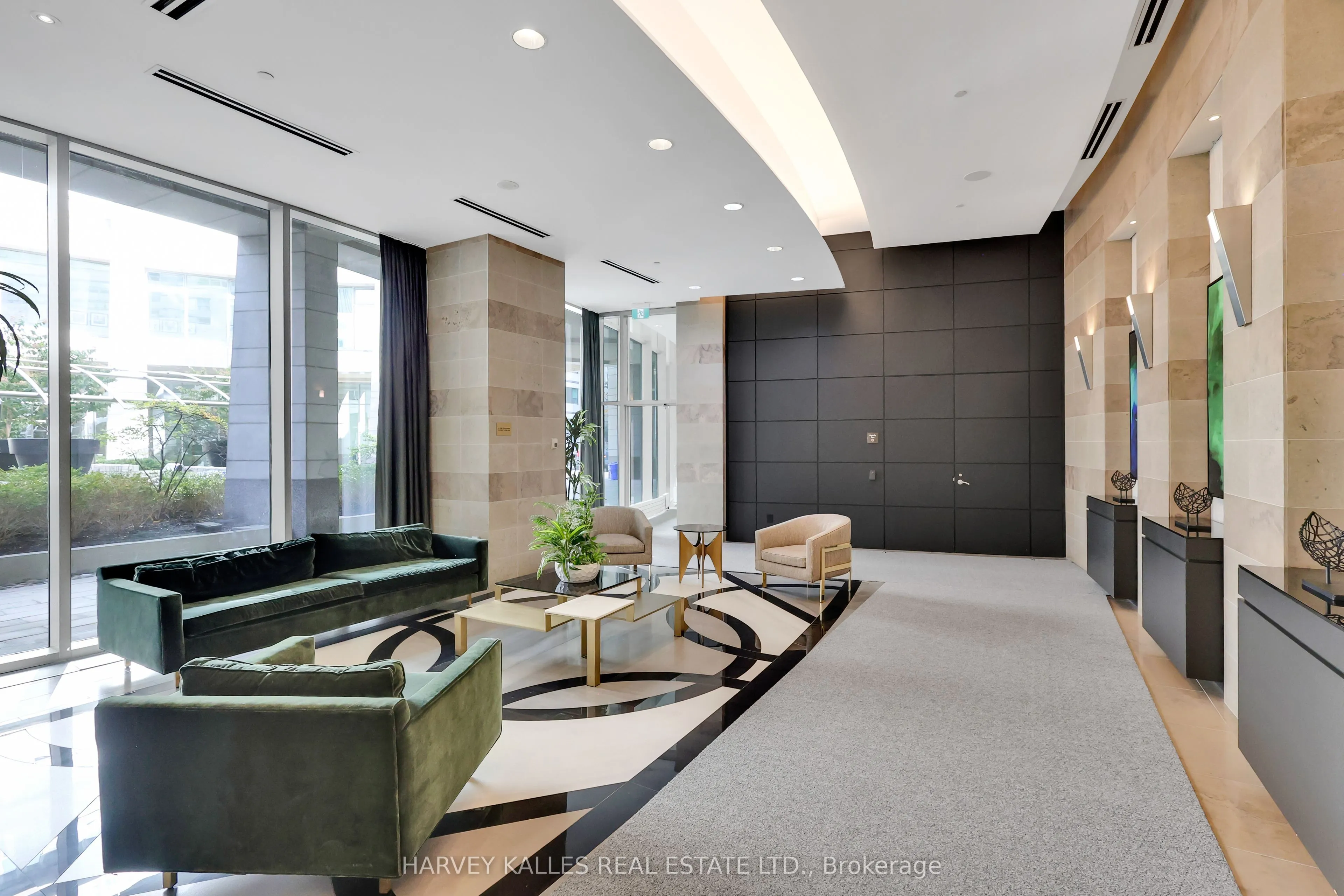 2181 Yonge Street