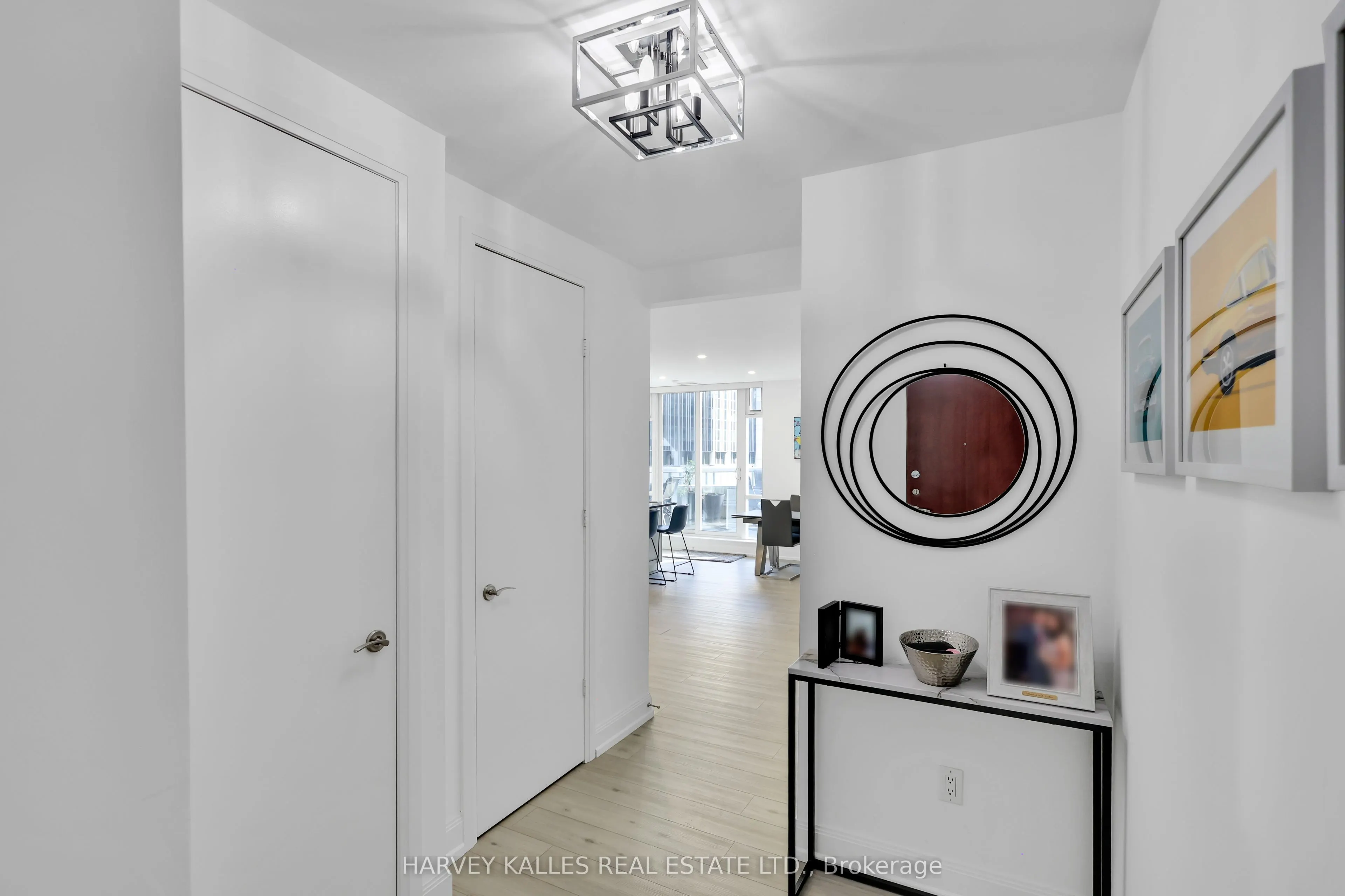2181 Yonge Street