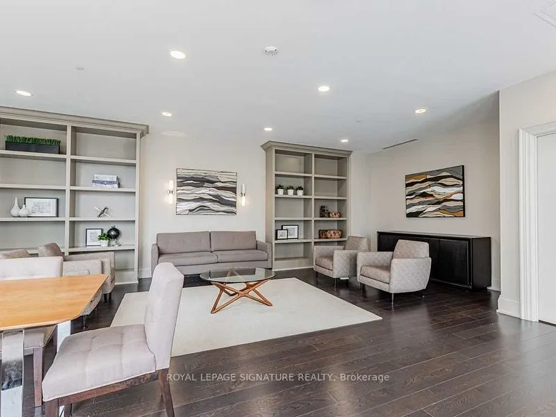 20 Bruyeres Mews, #TH05