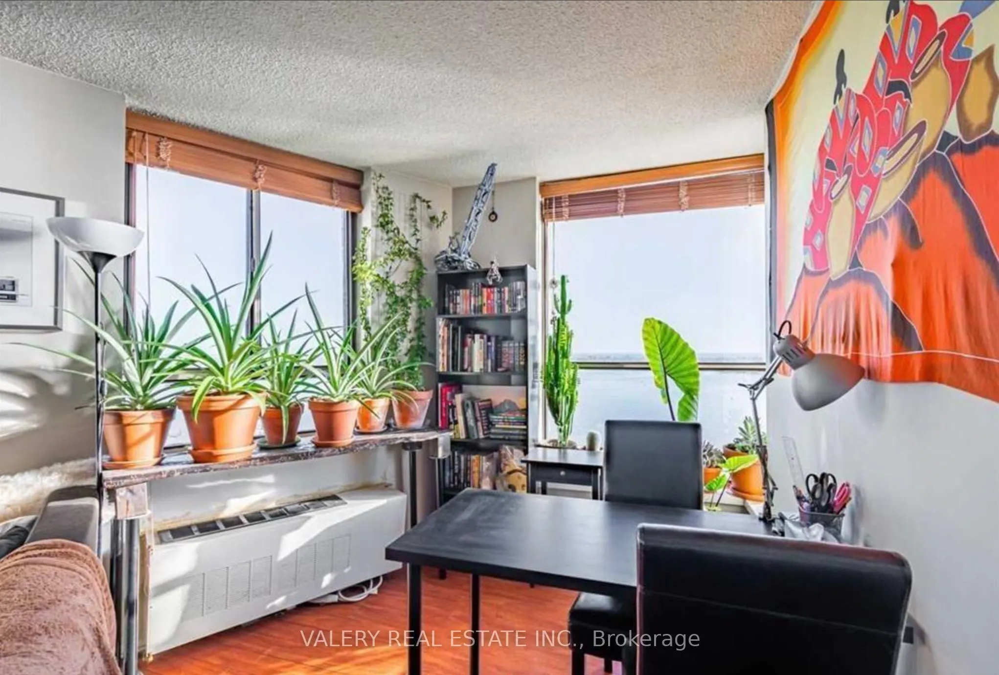 270 Queens Quay W, #1901