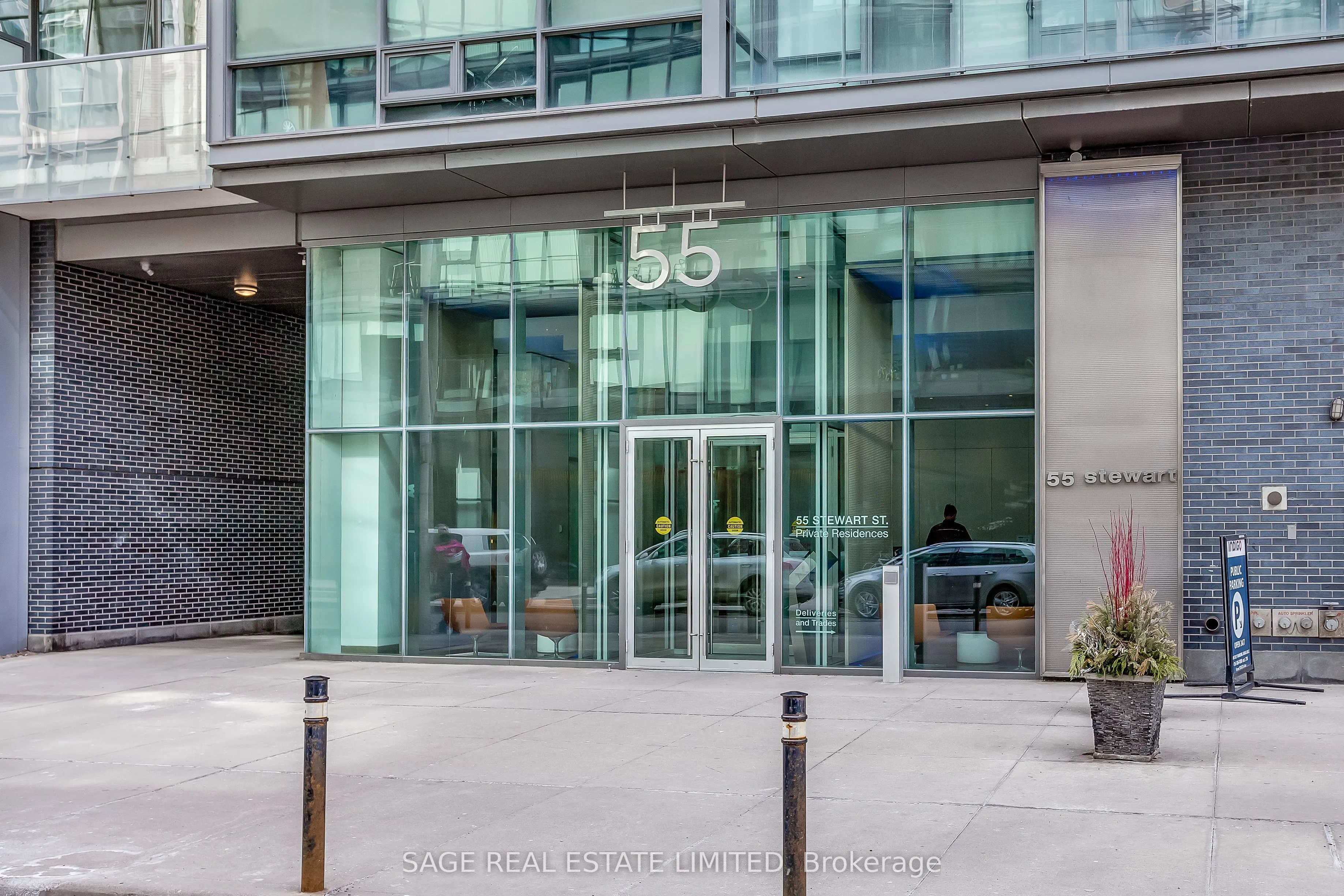 55 Stewart Street, #633