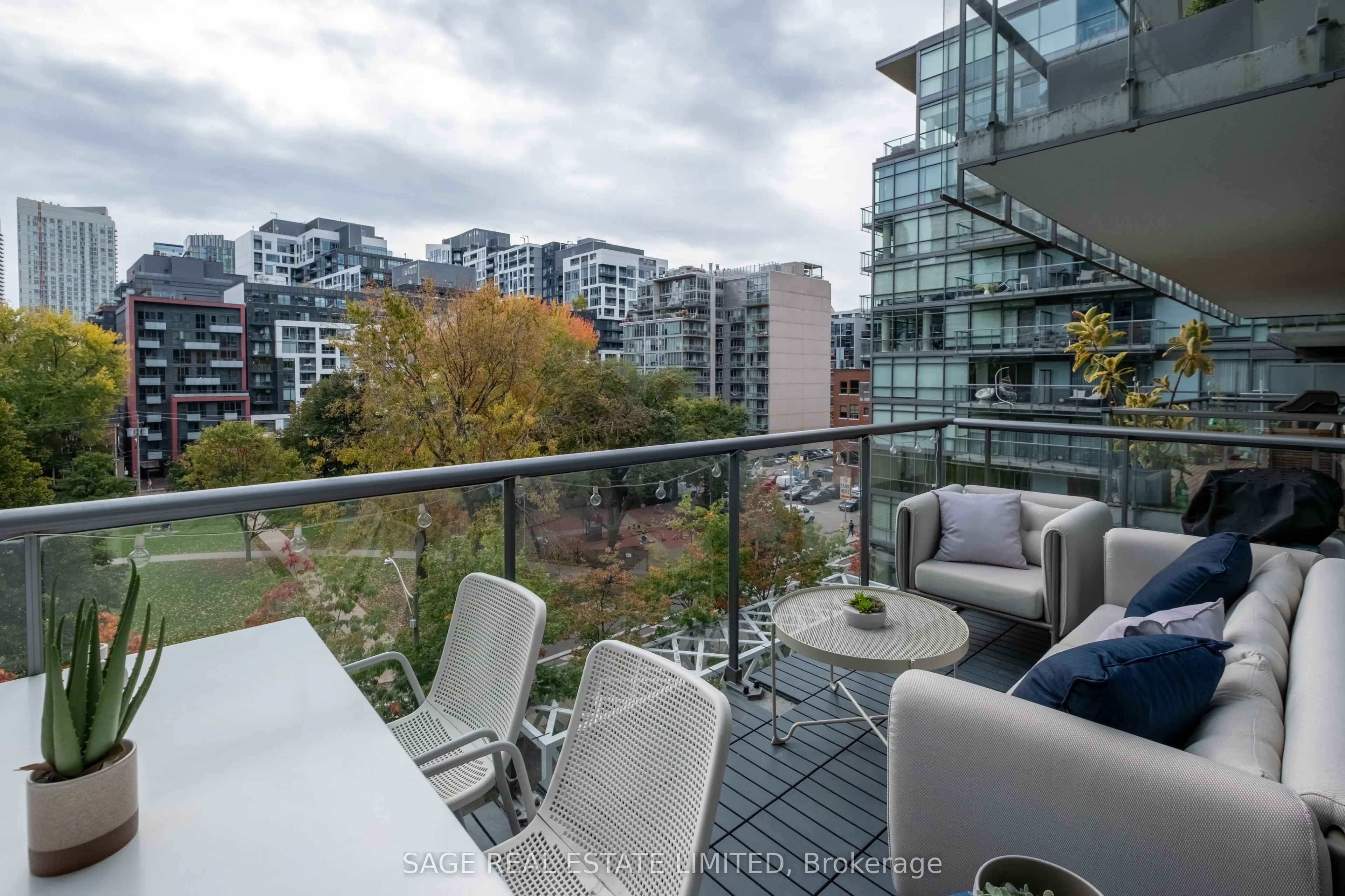 55 Stewart Street, #633