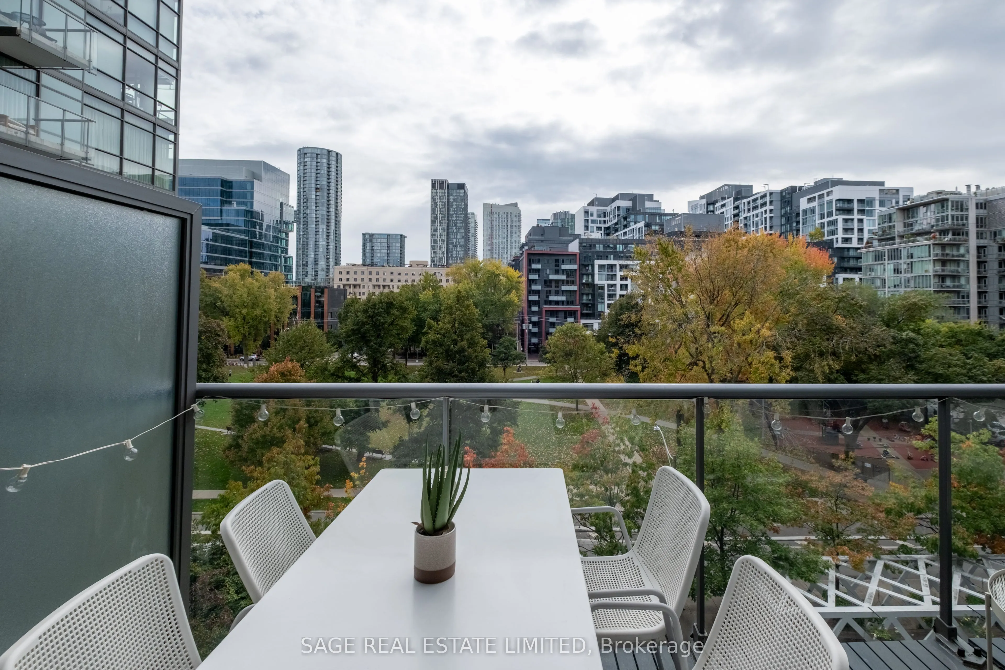 55 Stewart Street, #633