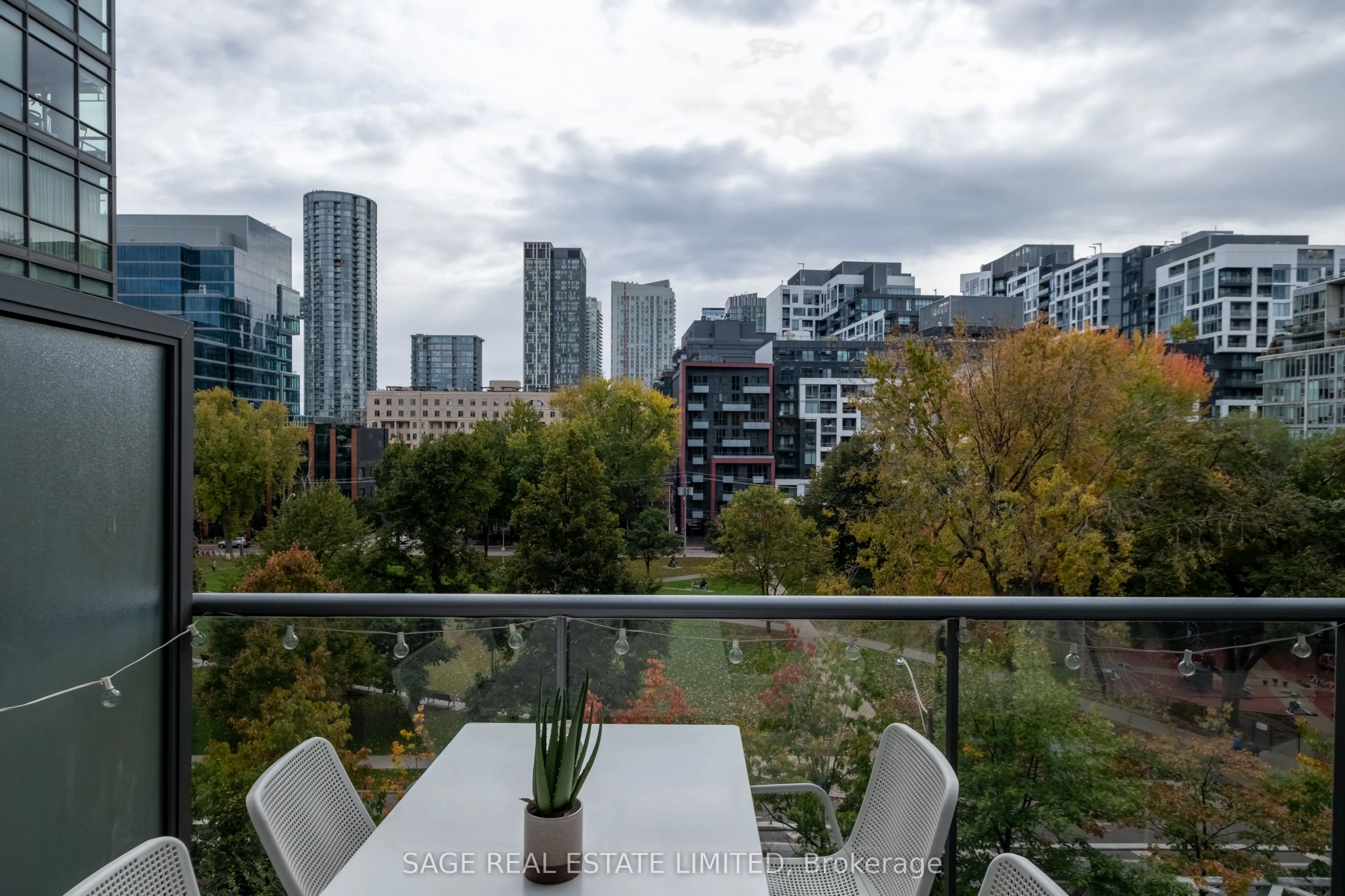 55 Stewart Street, #633