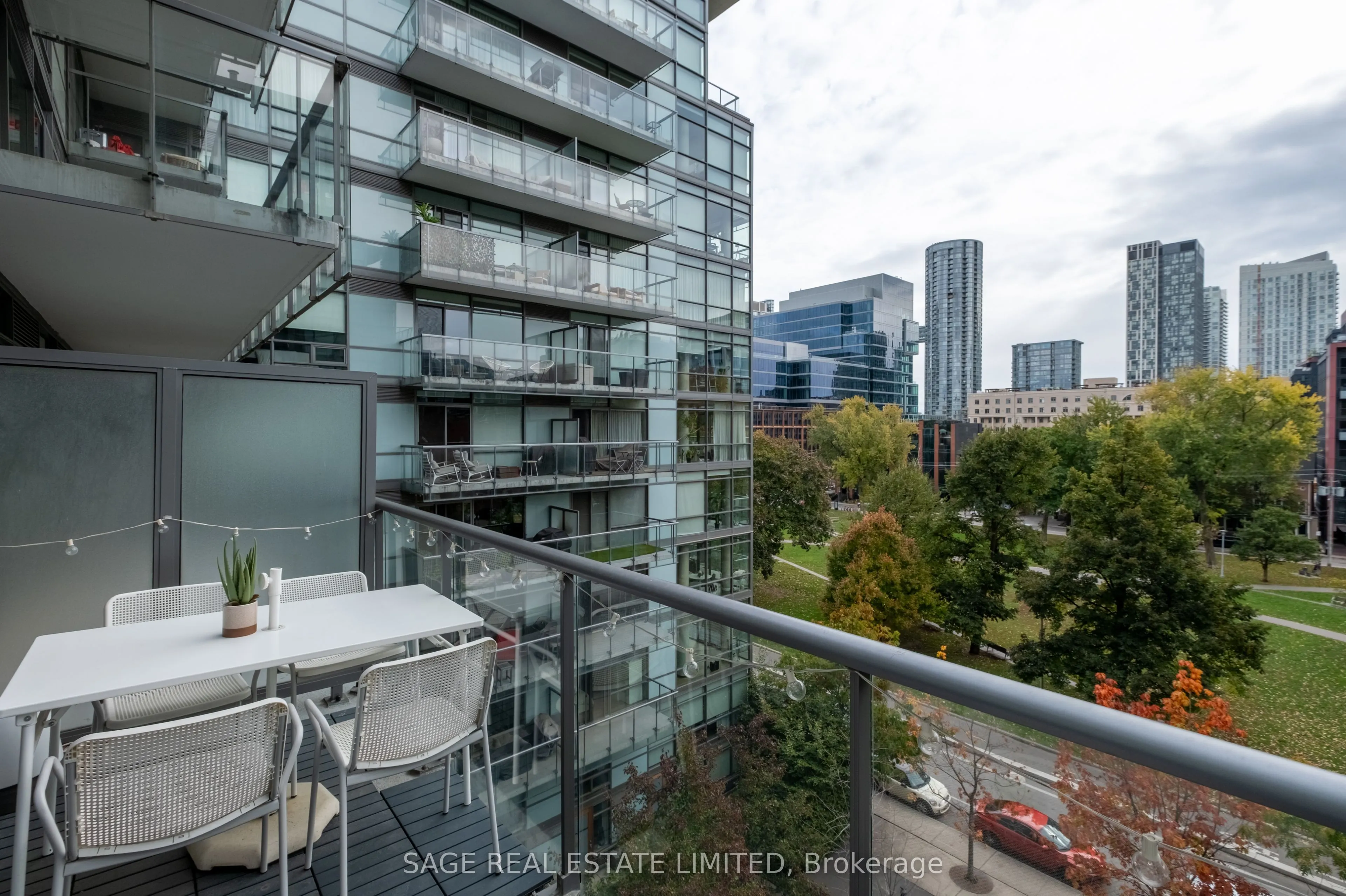 55 Stewart Street, #633