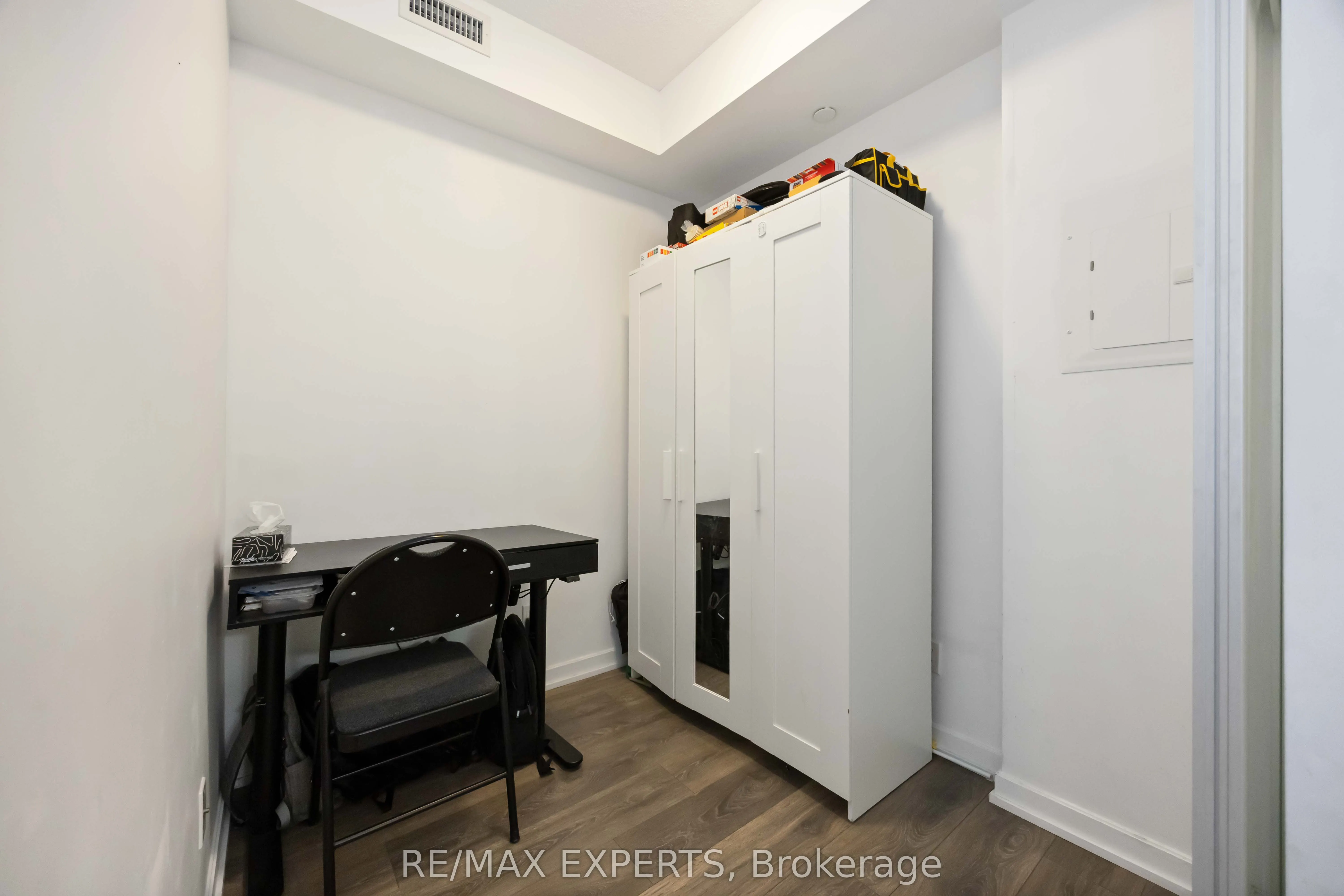 56 Forest Manor Road, #5