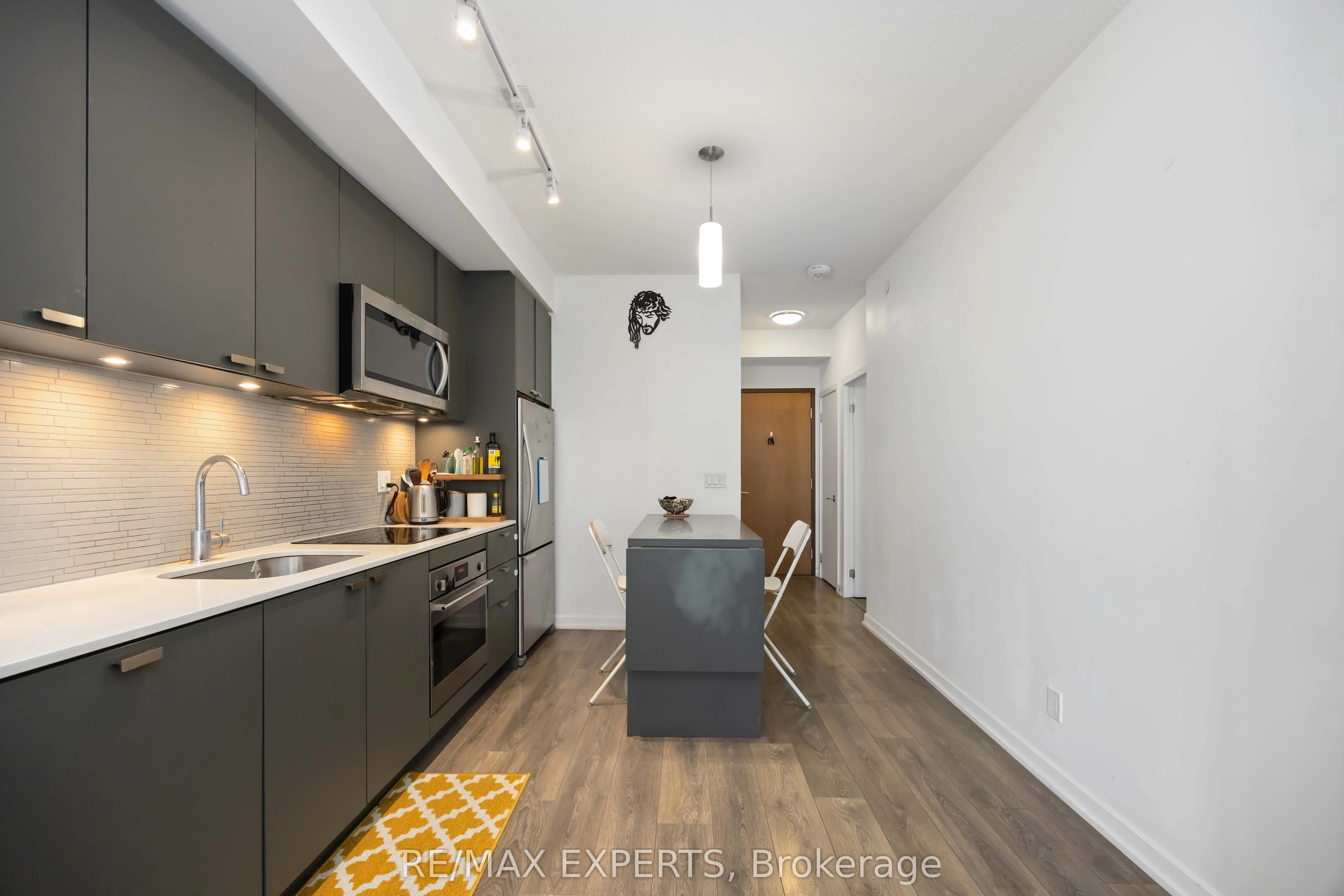 56 Forest Manor Road, #5